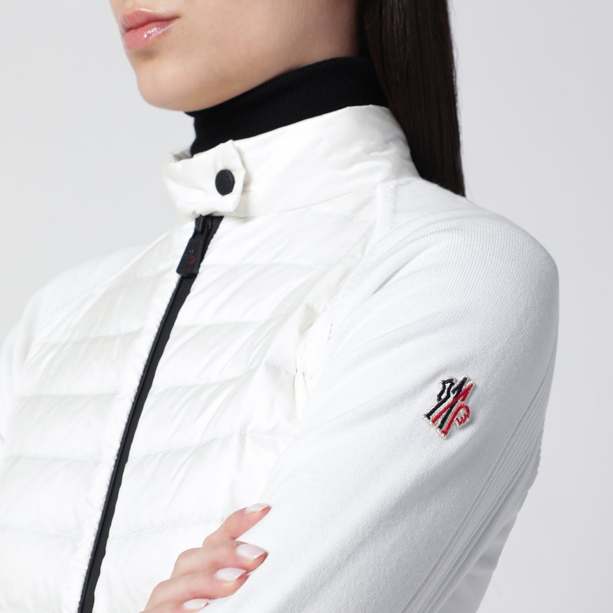White Day-Namic padded cardigan