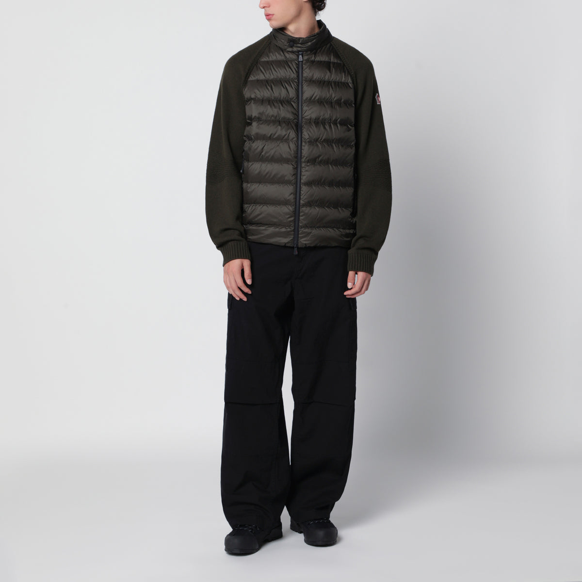 Cardigan matelassé gris foncé zippé en laine mélangée