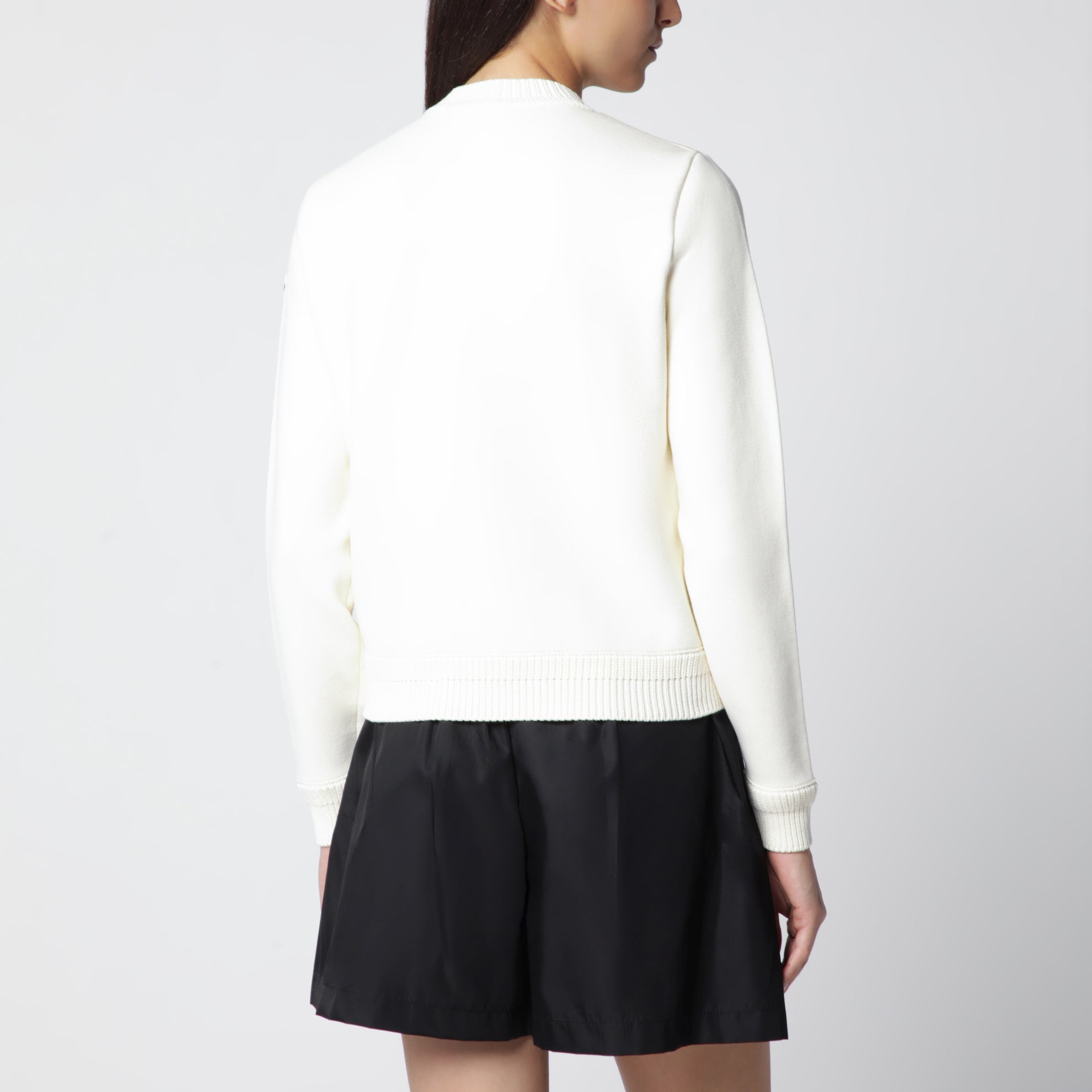 White padded zip-up sweatshirt