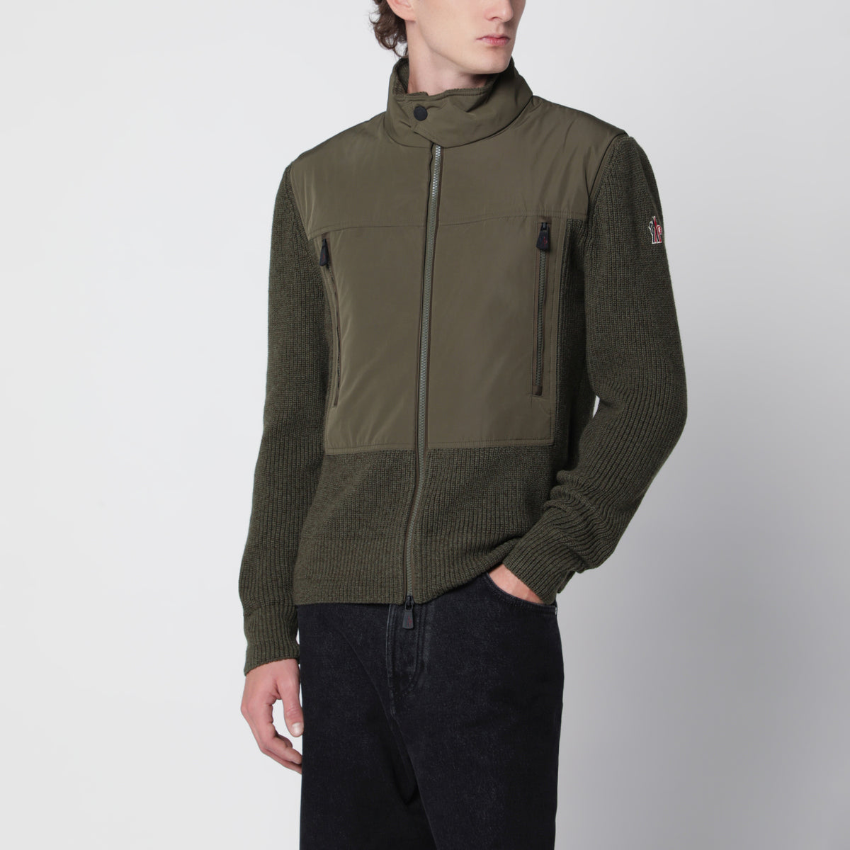 Olive green cardigan in wool with polyester inserts