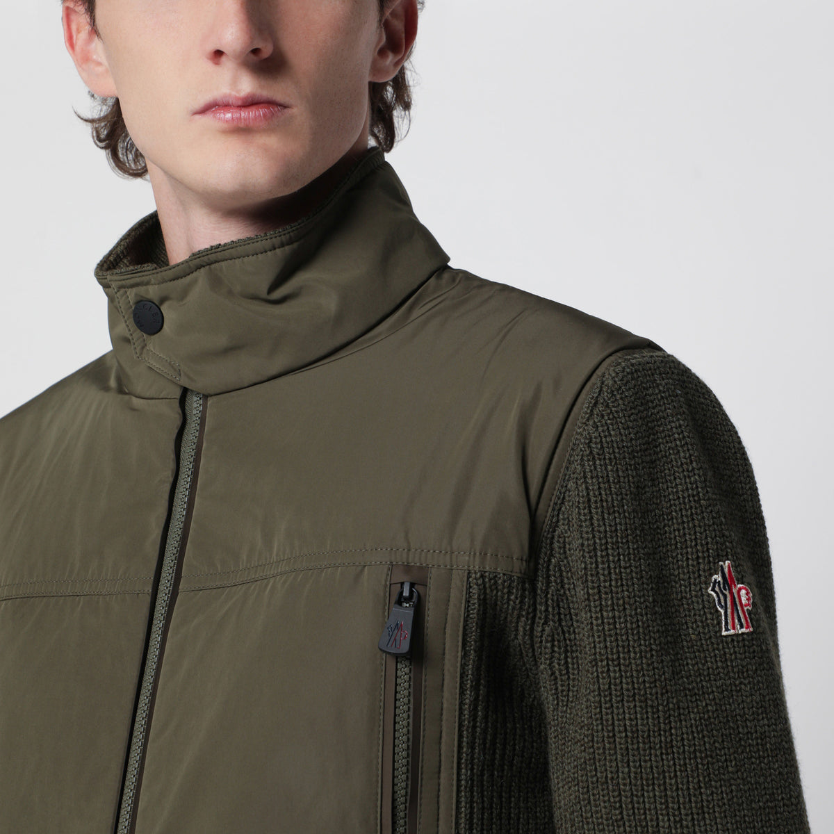 Olive green cardigan in wool with polyester inserts