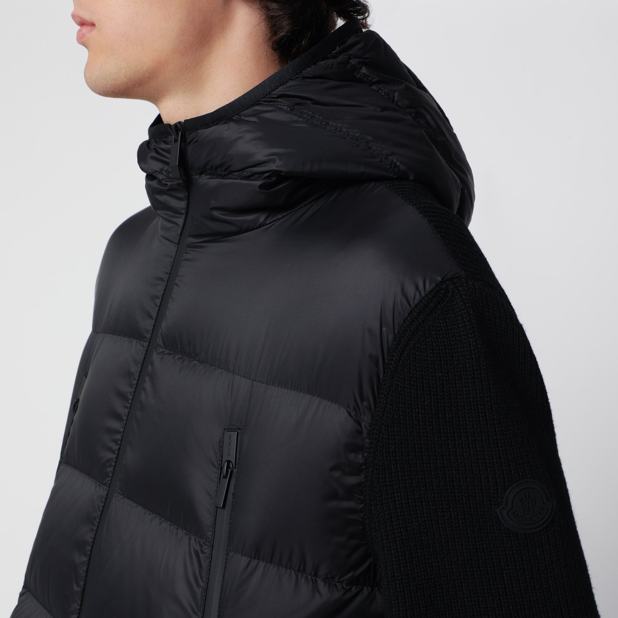 Cardigan imbottito con cappuccio nero