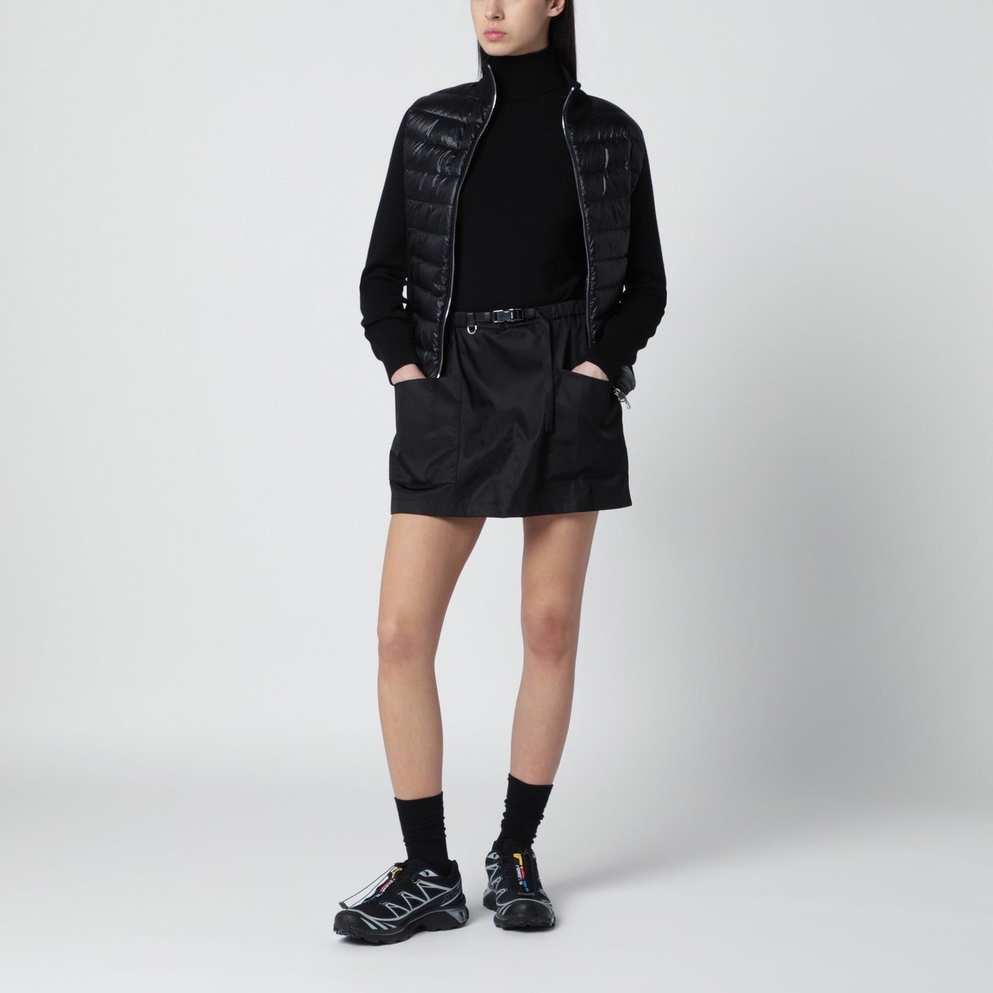 Cardigan imbottito in lana con zip nero