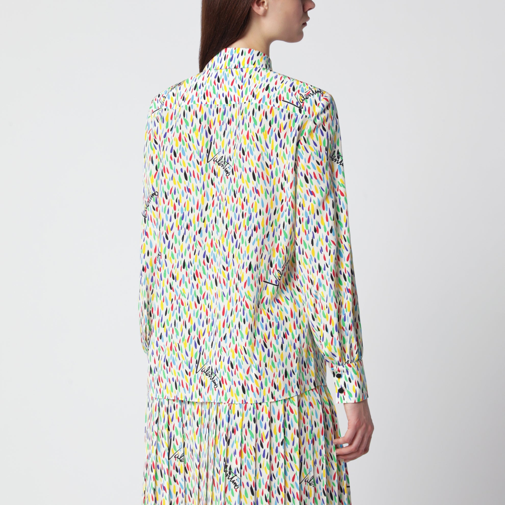 Blusa multicolore in seta con lavallière