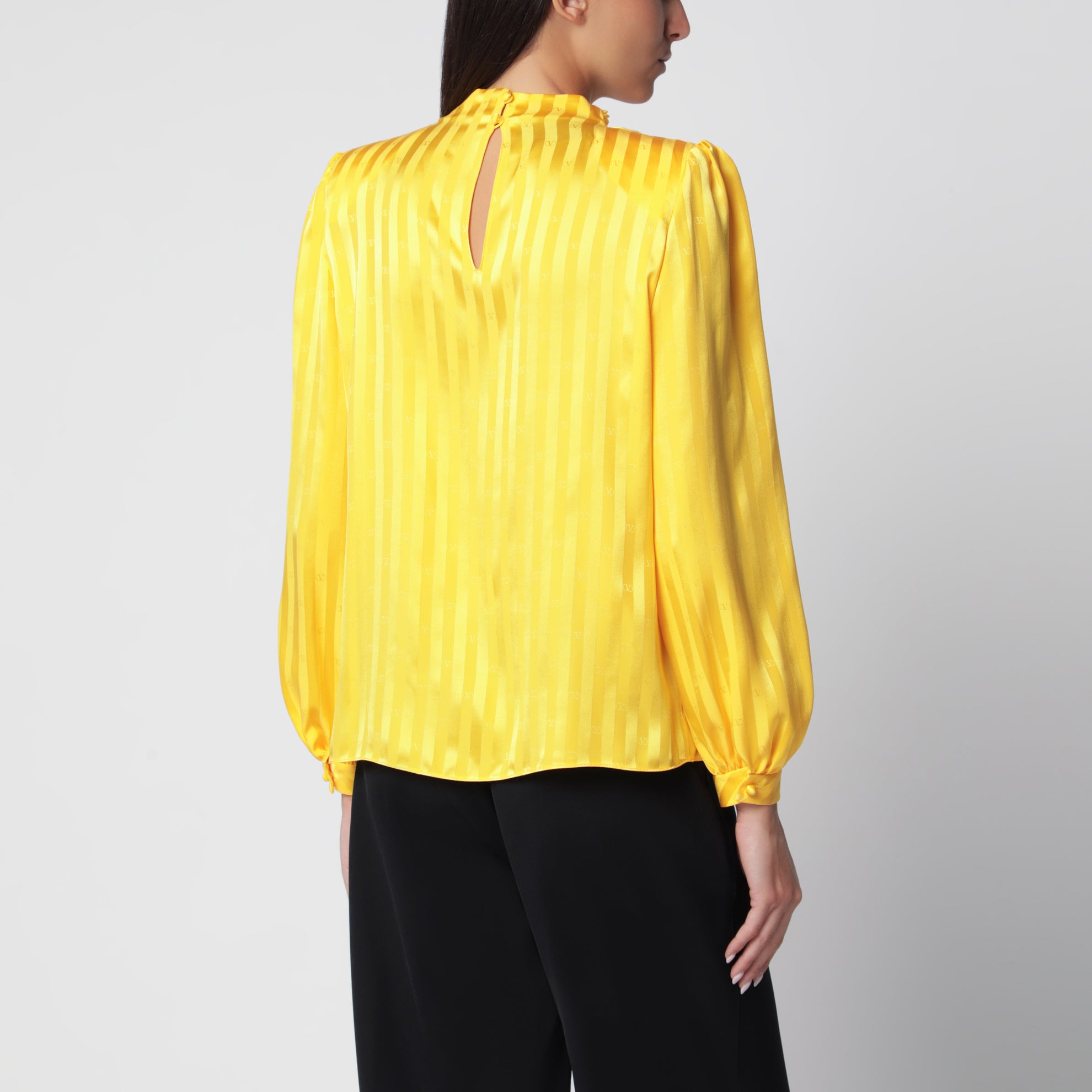 Top VLogo Bright Narciso in seta
