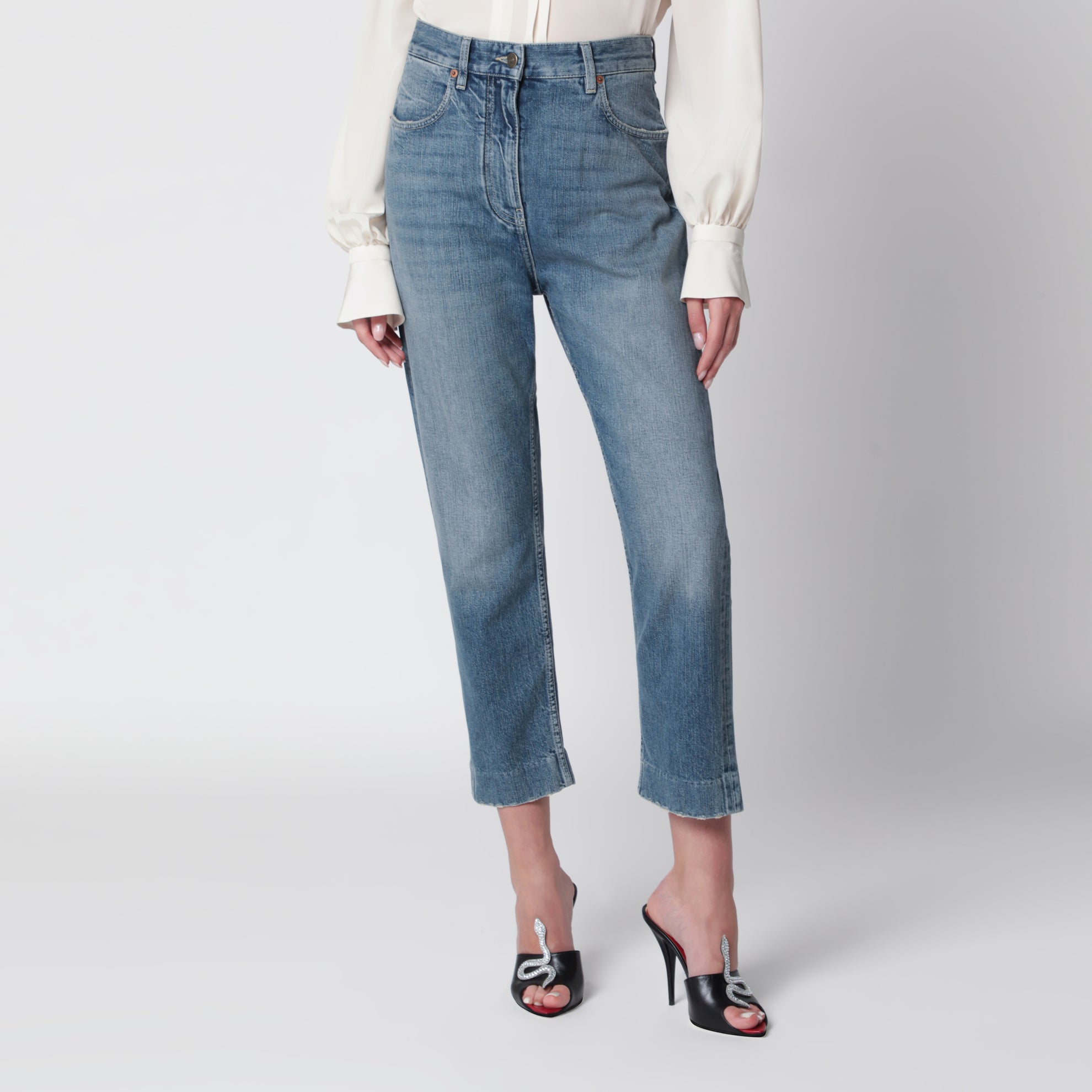 Jeans blu medio con VPatch sul retro