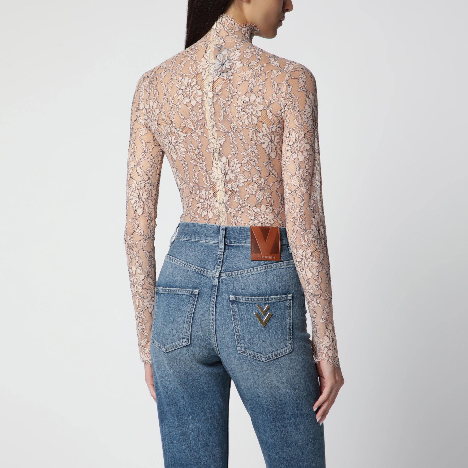 Nude rebrodé lace bodysuit