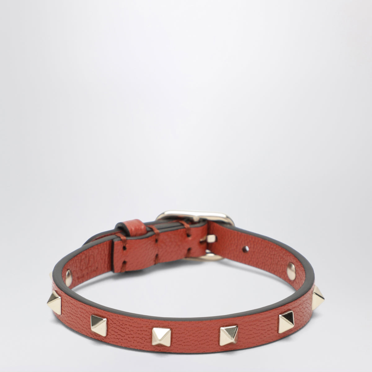 Poppy red Rockstud leather bracelet