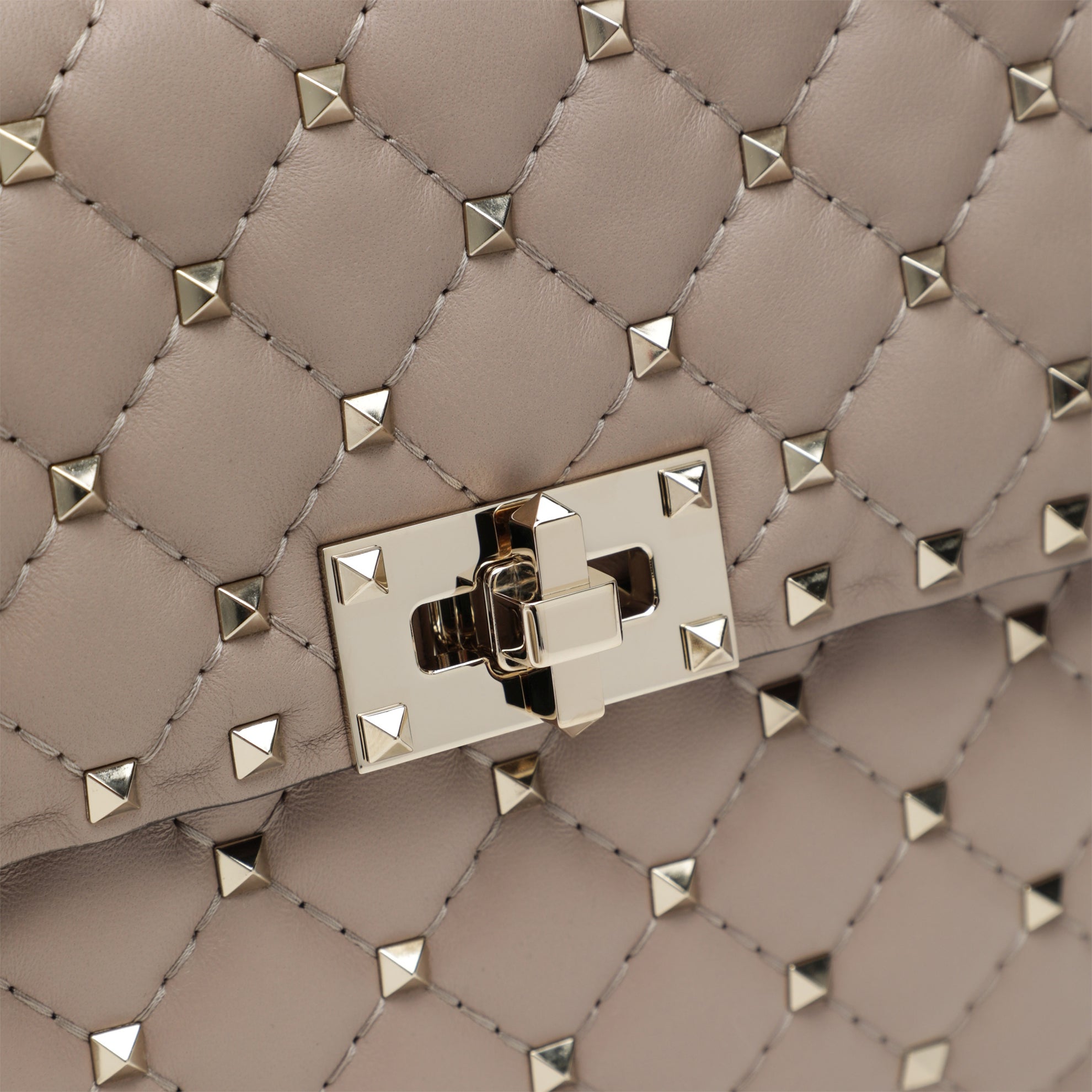 Medium Rockstud Spike bag in powder pink nappa leather
