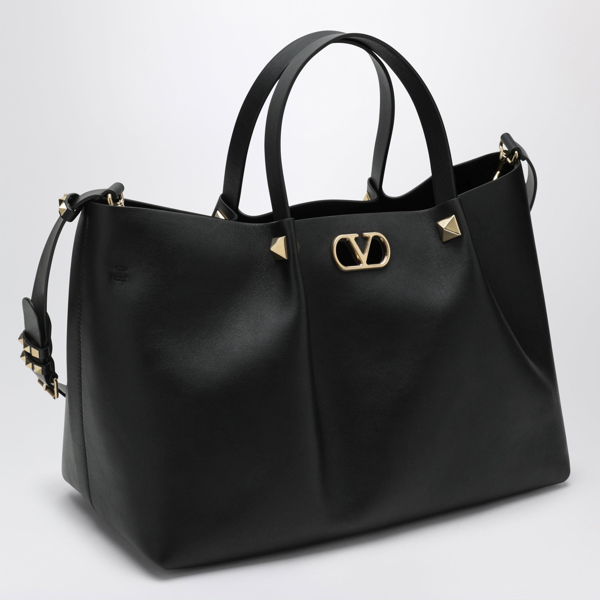 Large Rockstud black leather shopping bag