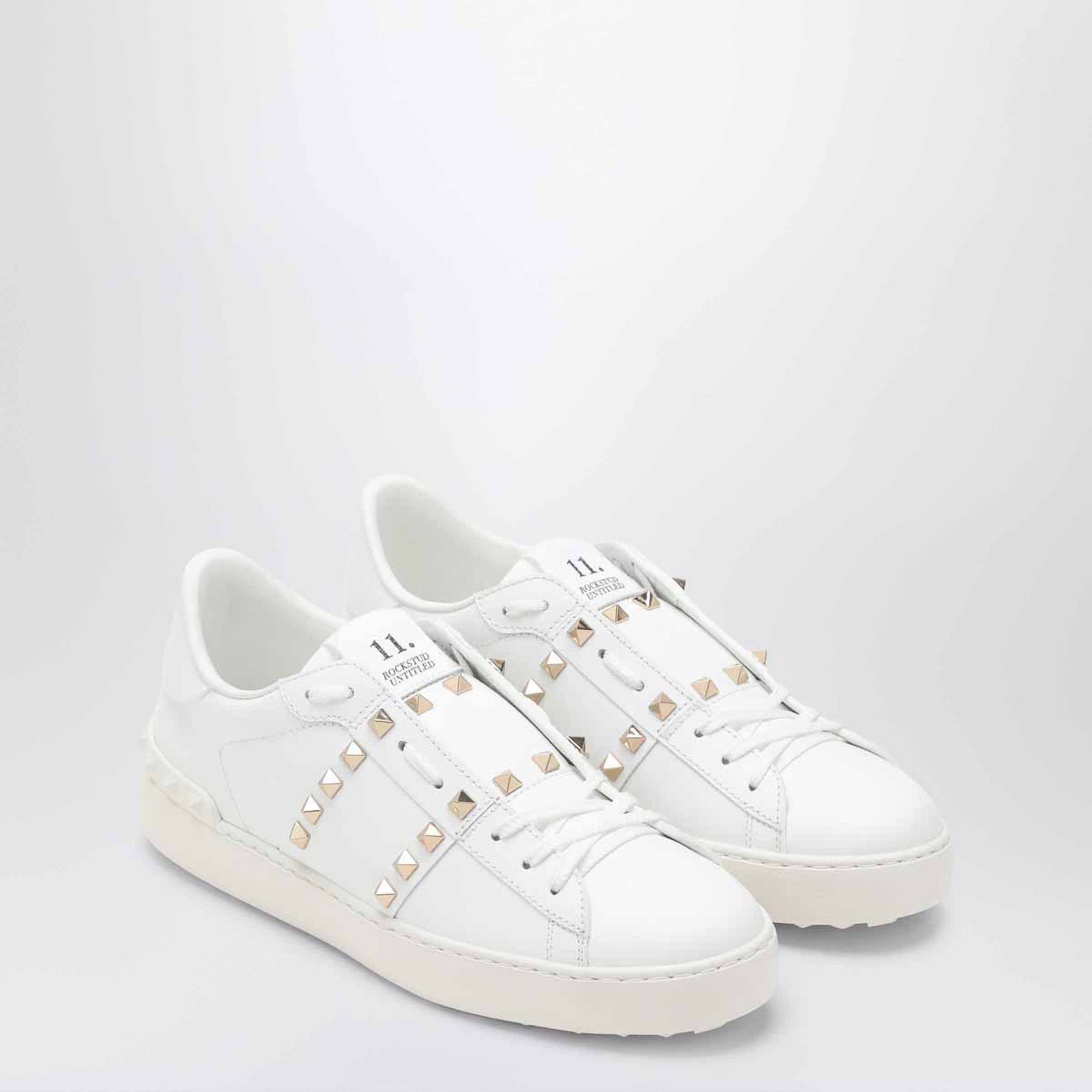 Porte-cartes zippé Rockstud en cuir blanc