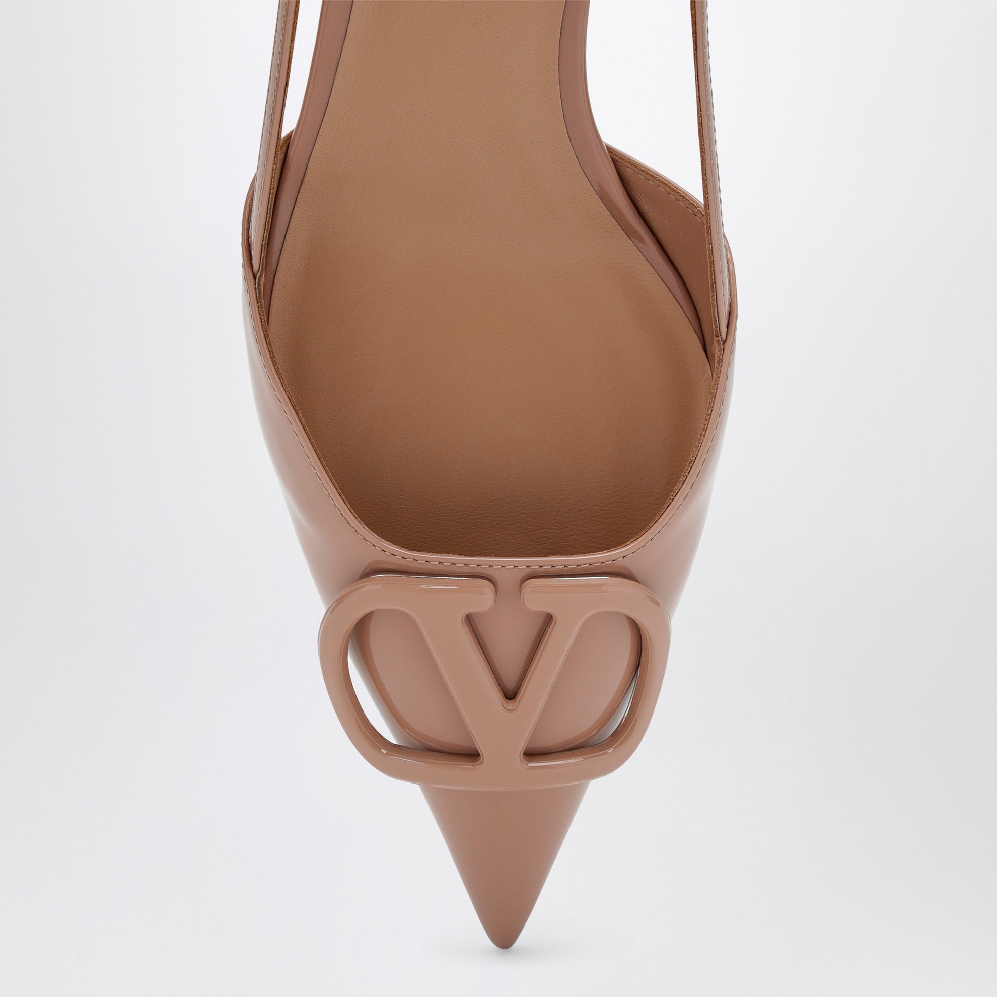 Escarpins slingback VLogo Signature en cuir verni rose cannelle