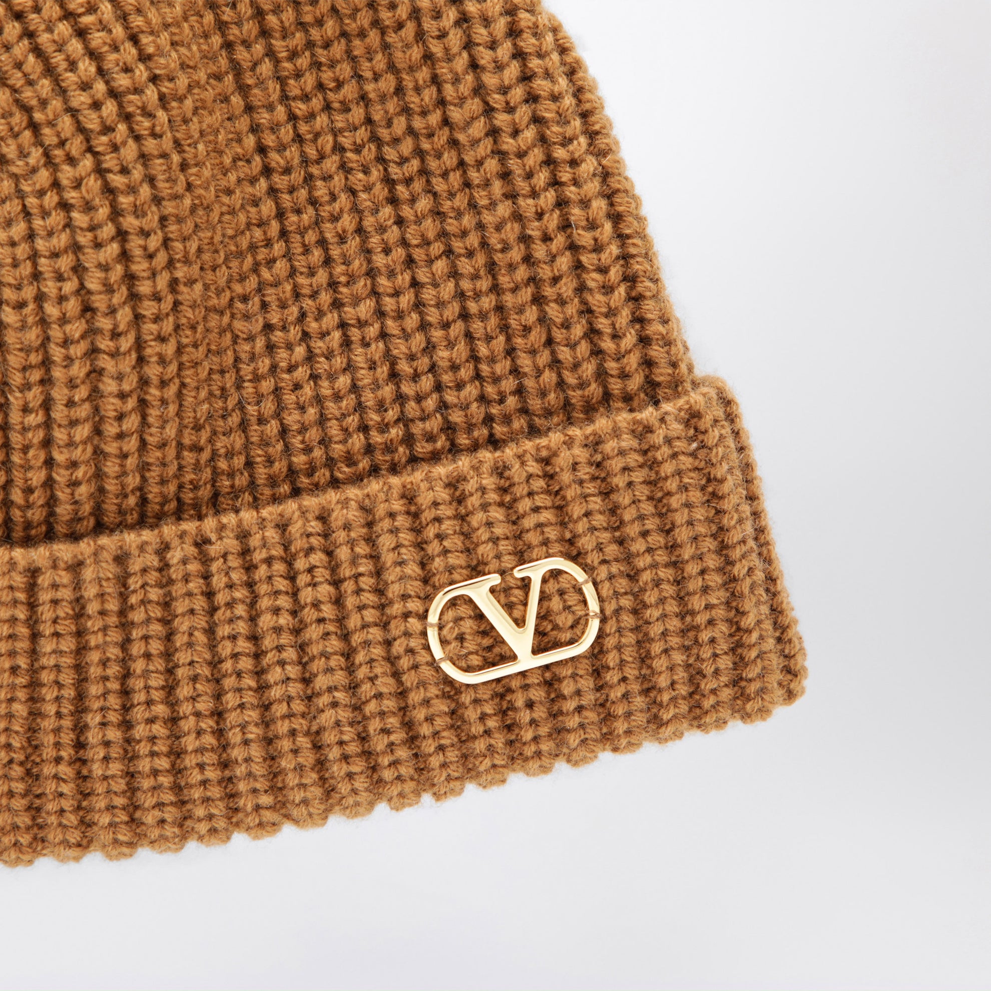 Bonnet Vlogo Signature couleur camel en cachemire