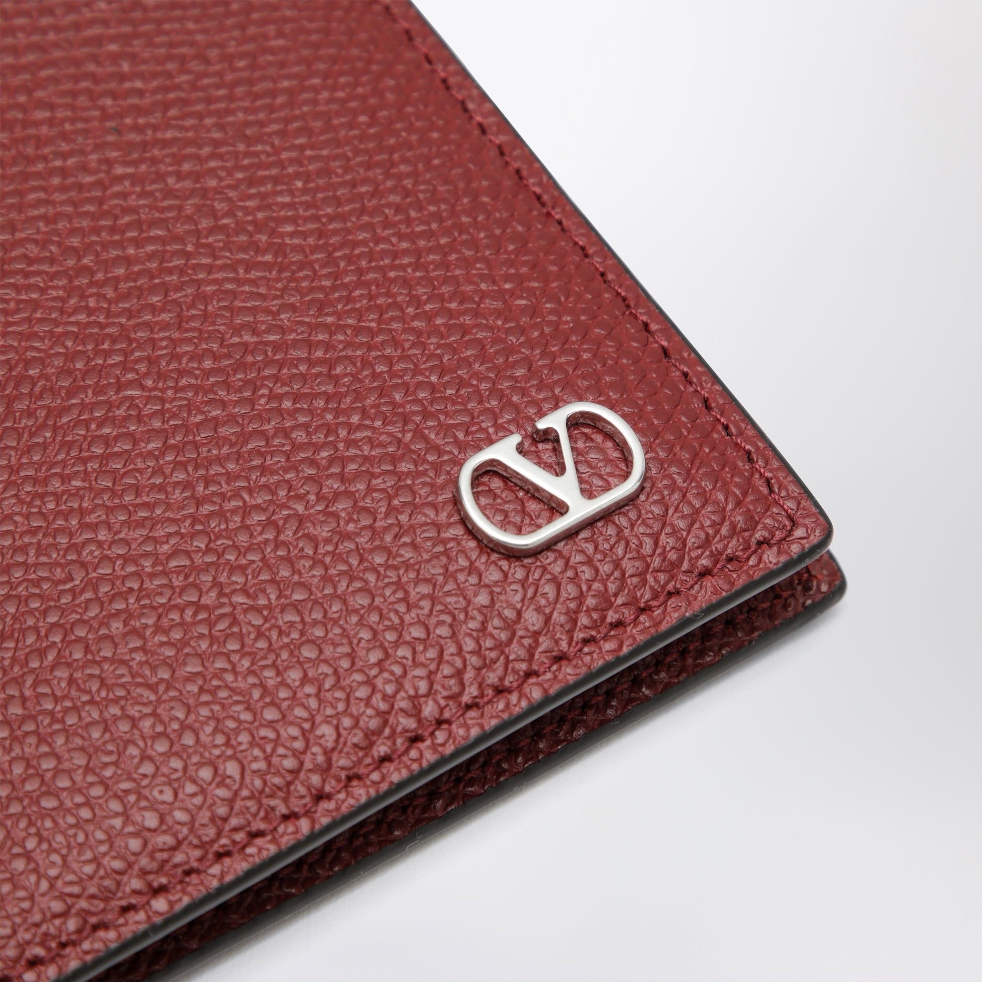 Dark red Vlogo Signature bi-fold wallet