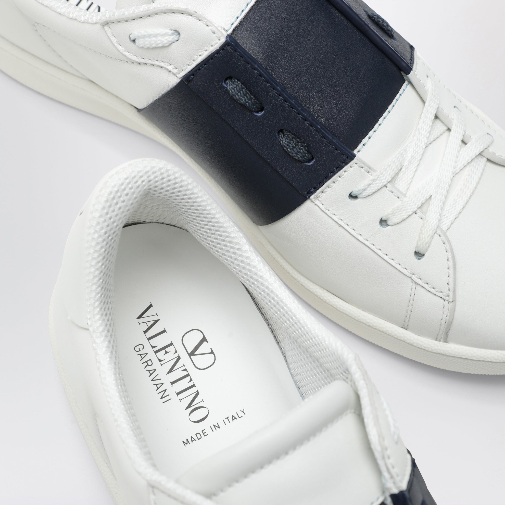 Open Royco nappa leather sneakers in white/navy