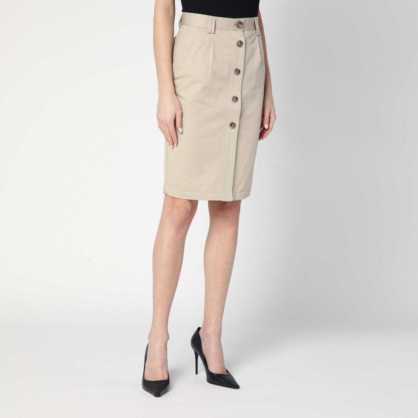 Beige buttoned pencil skirt