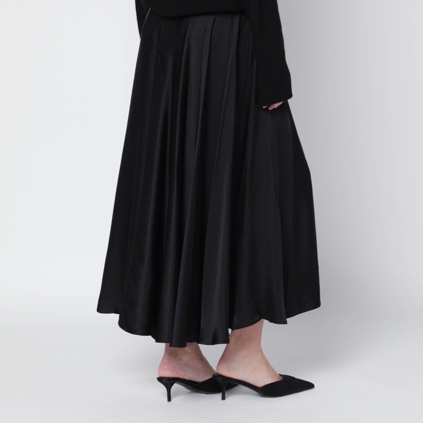 Jupe midi Christina noire en mélange de soie