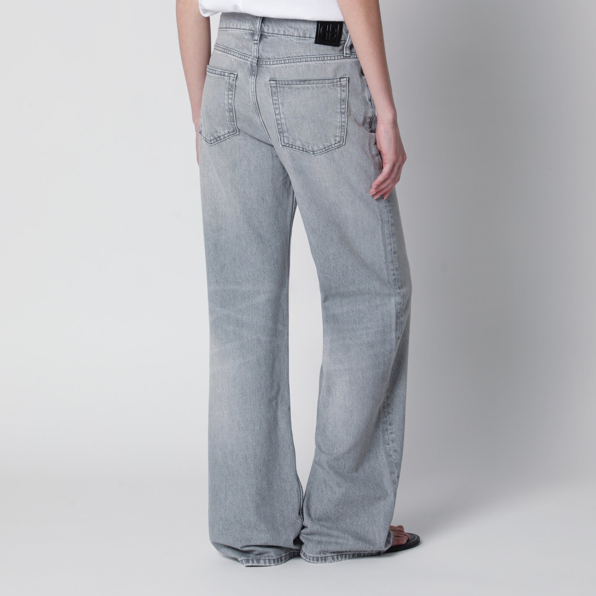 Jeans Hugh a vita alta in denim grigio chiaro