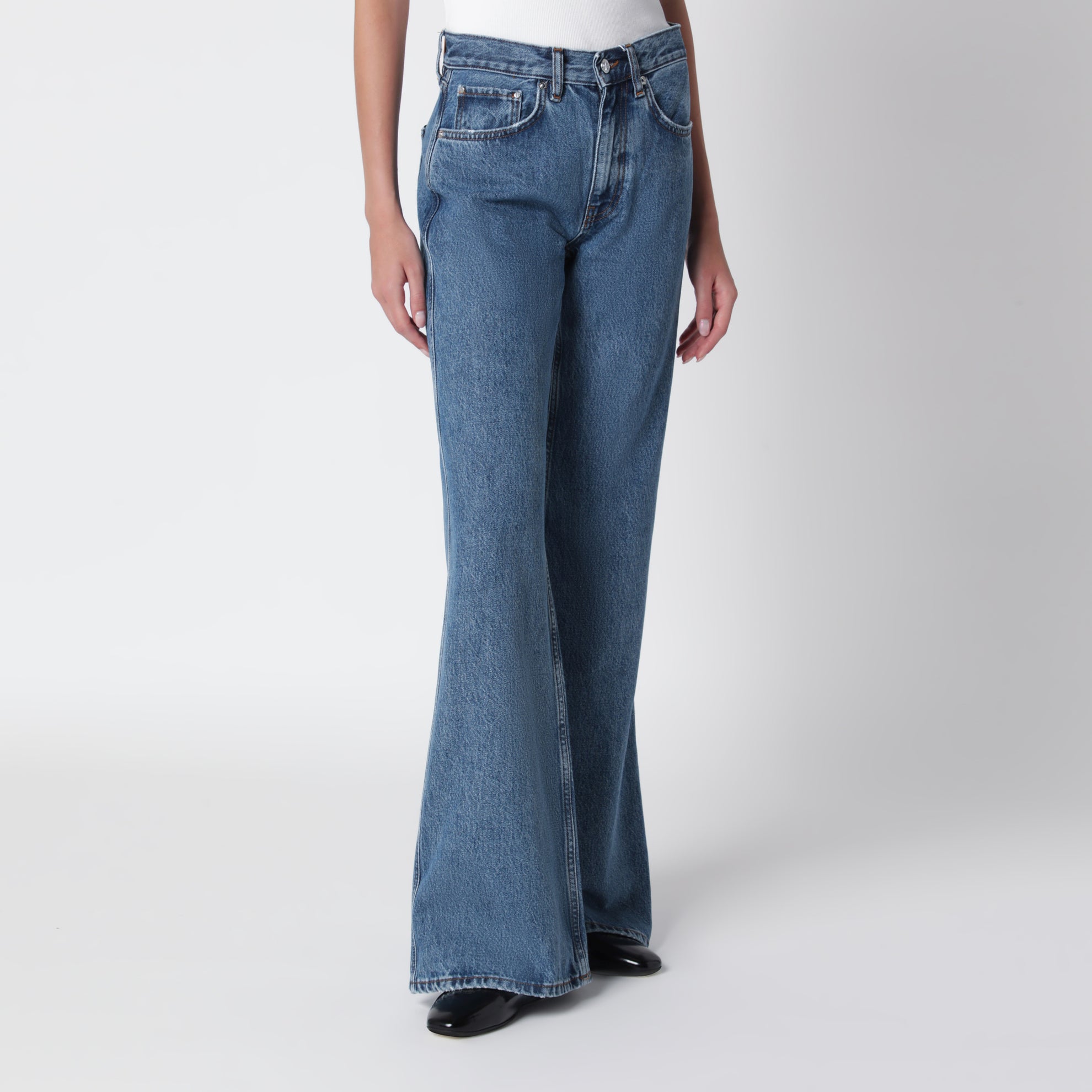 Wyatt flared jeans in Freshwater Blue wash