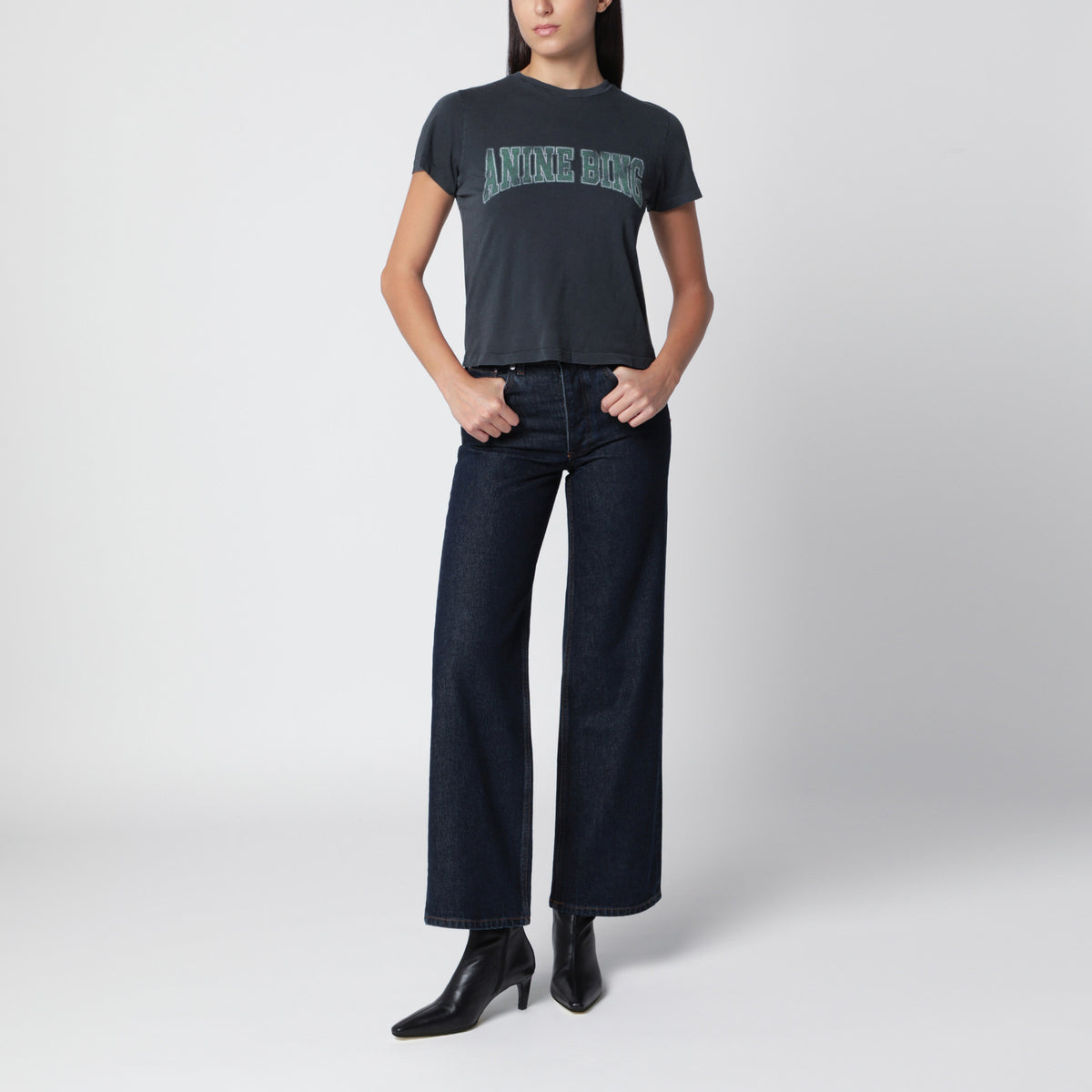 T-shirt Shelley nera in cotone