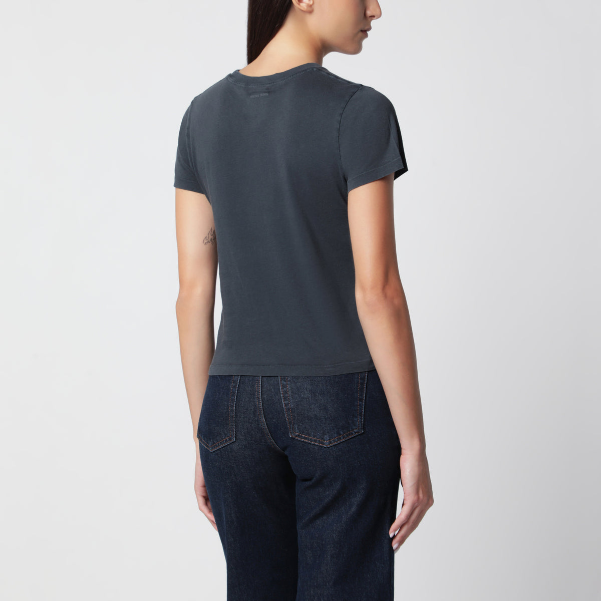 T-shirt Shelley nera in cotone
