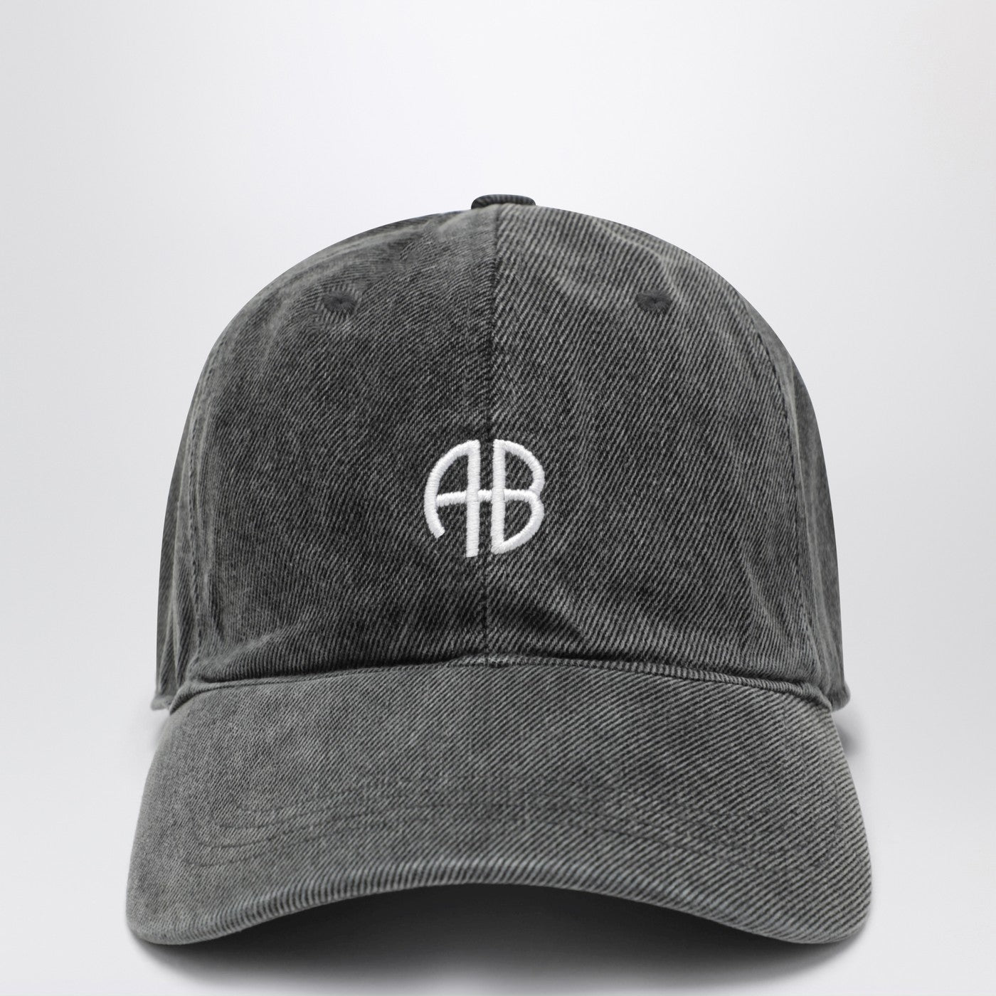 Vintage-effect grey baseball cap