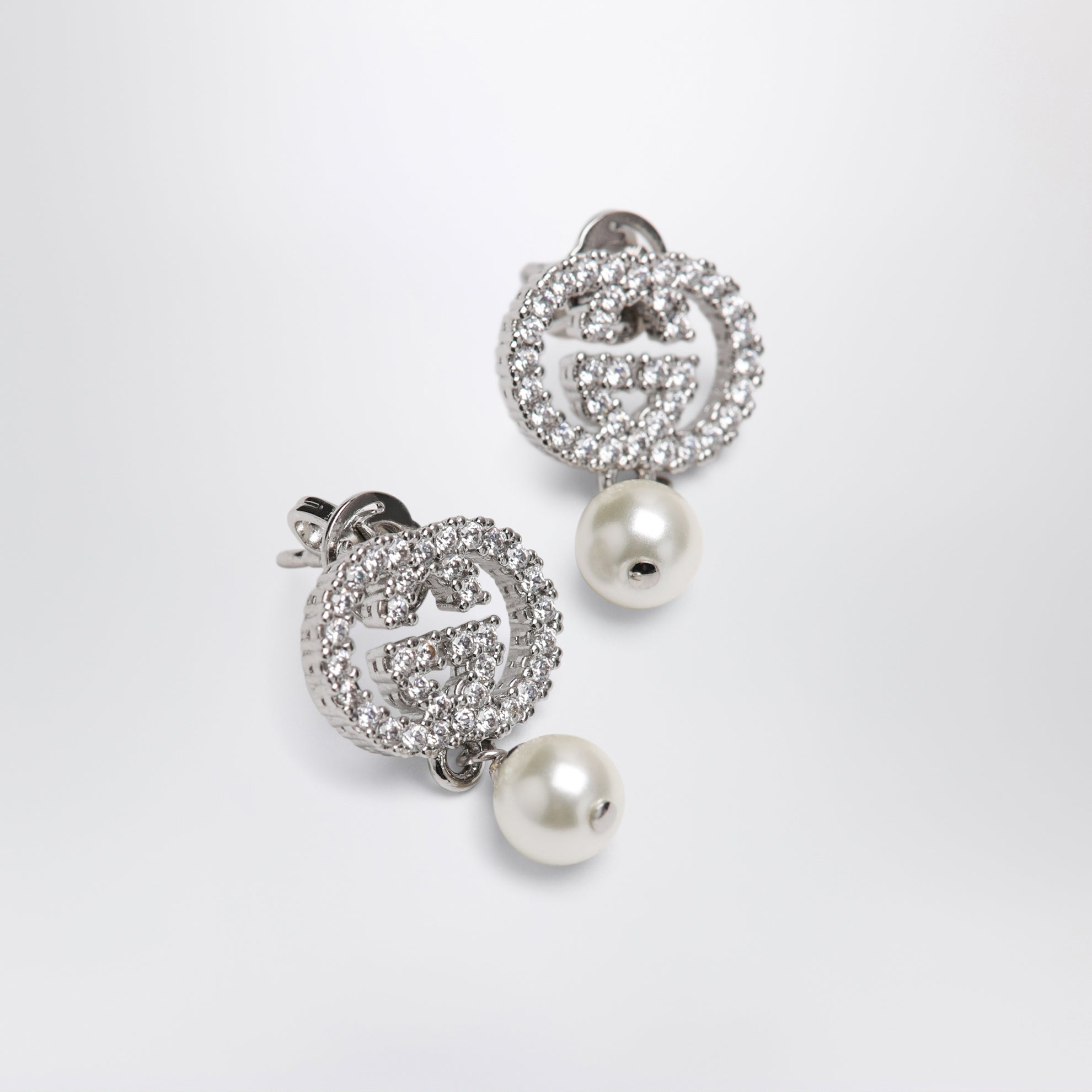Boucles d’oreilles GG avec cristaux et perles