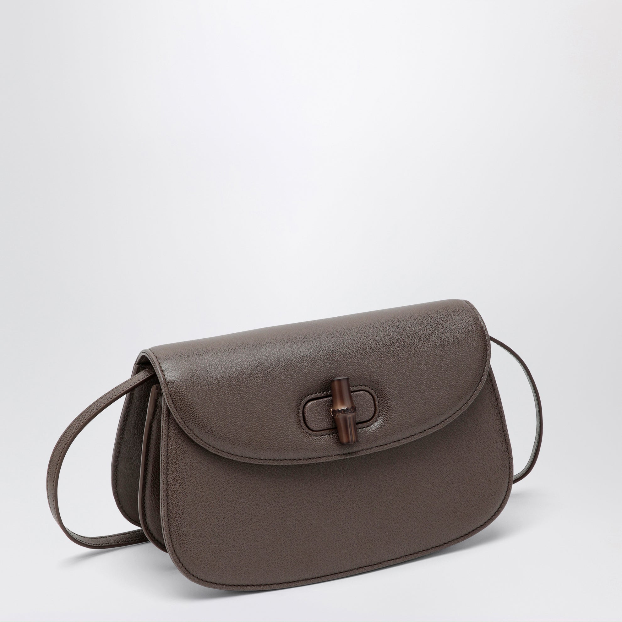 Small shoulder bag in dark taupe leather with bamboo closure