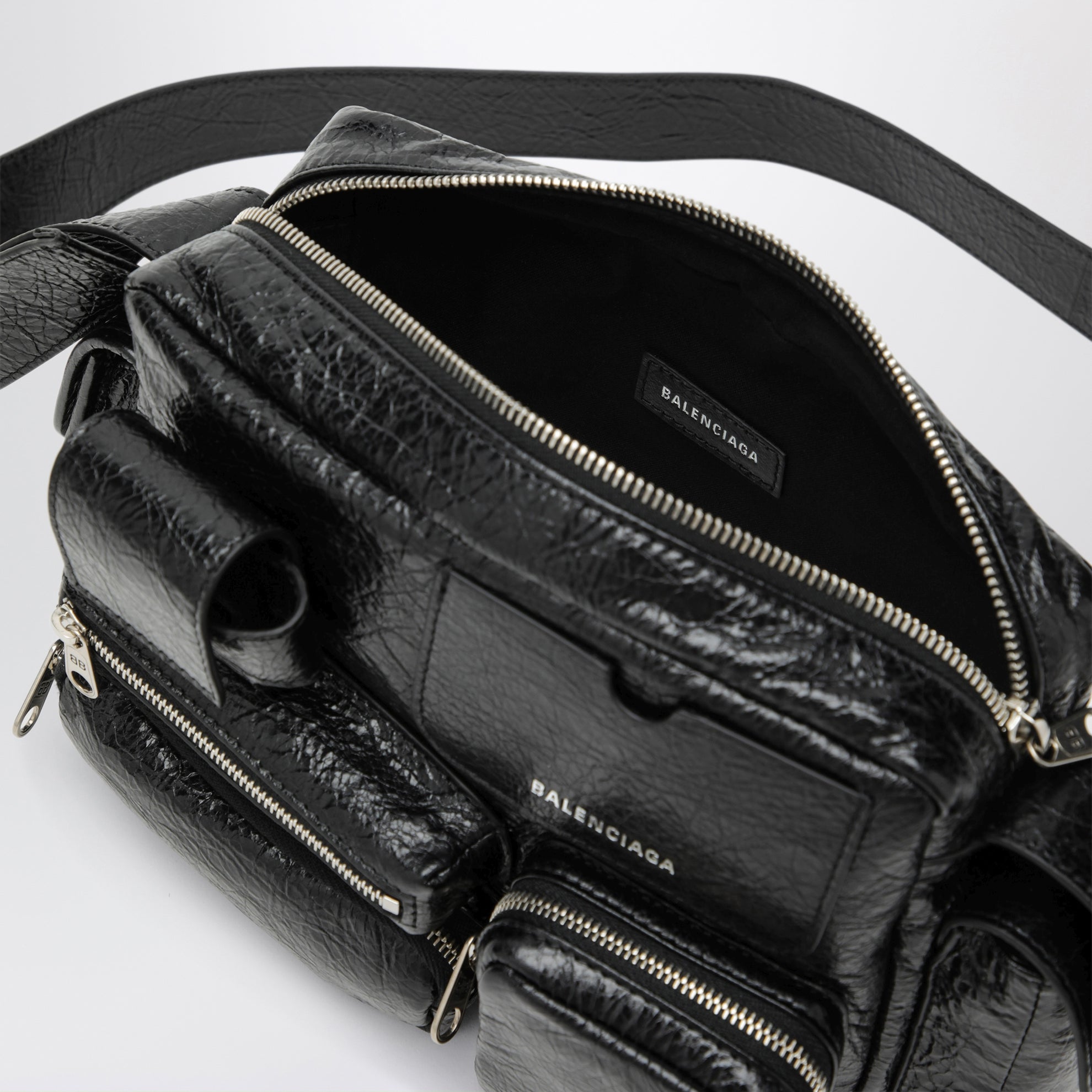 Superbusy camera bag in black Arena lambskin