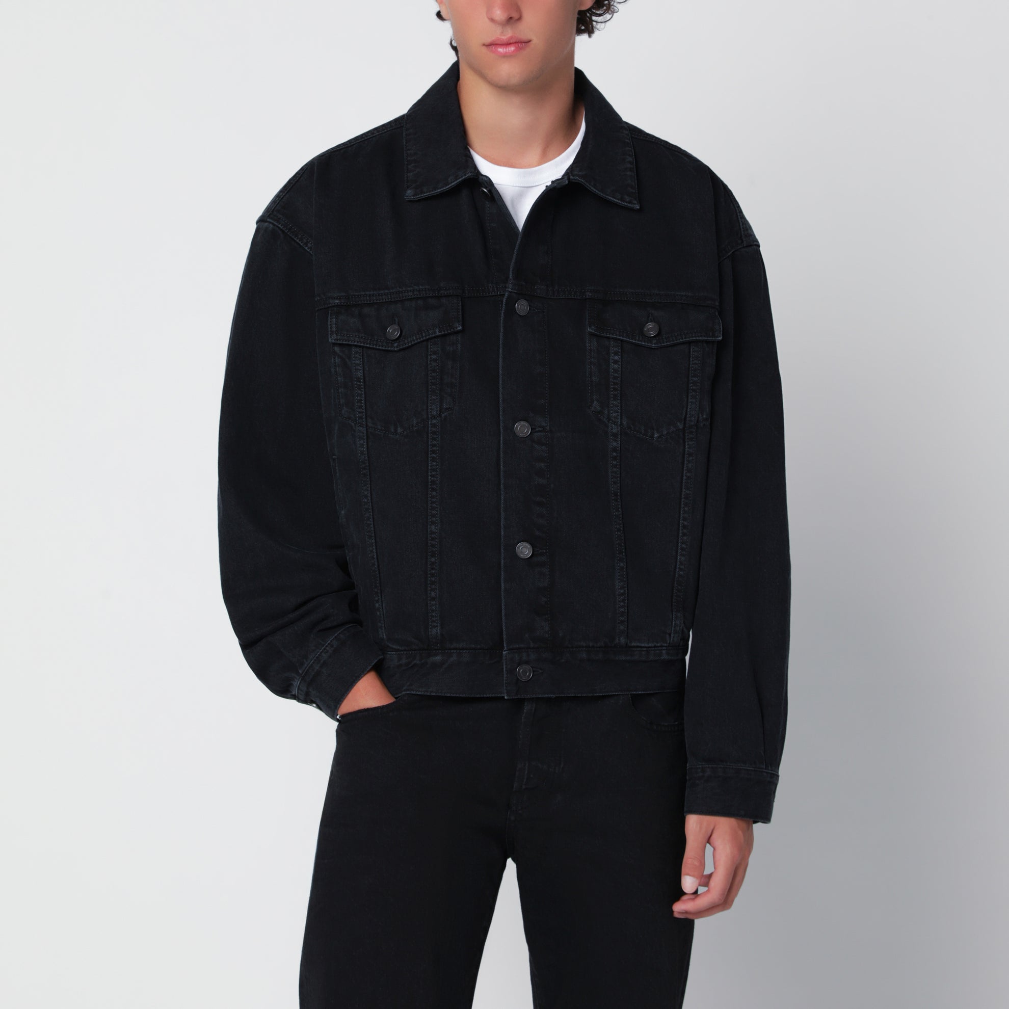 Veste en denim noir délavé