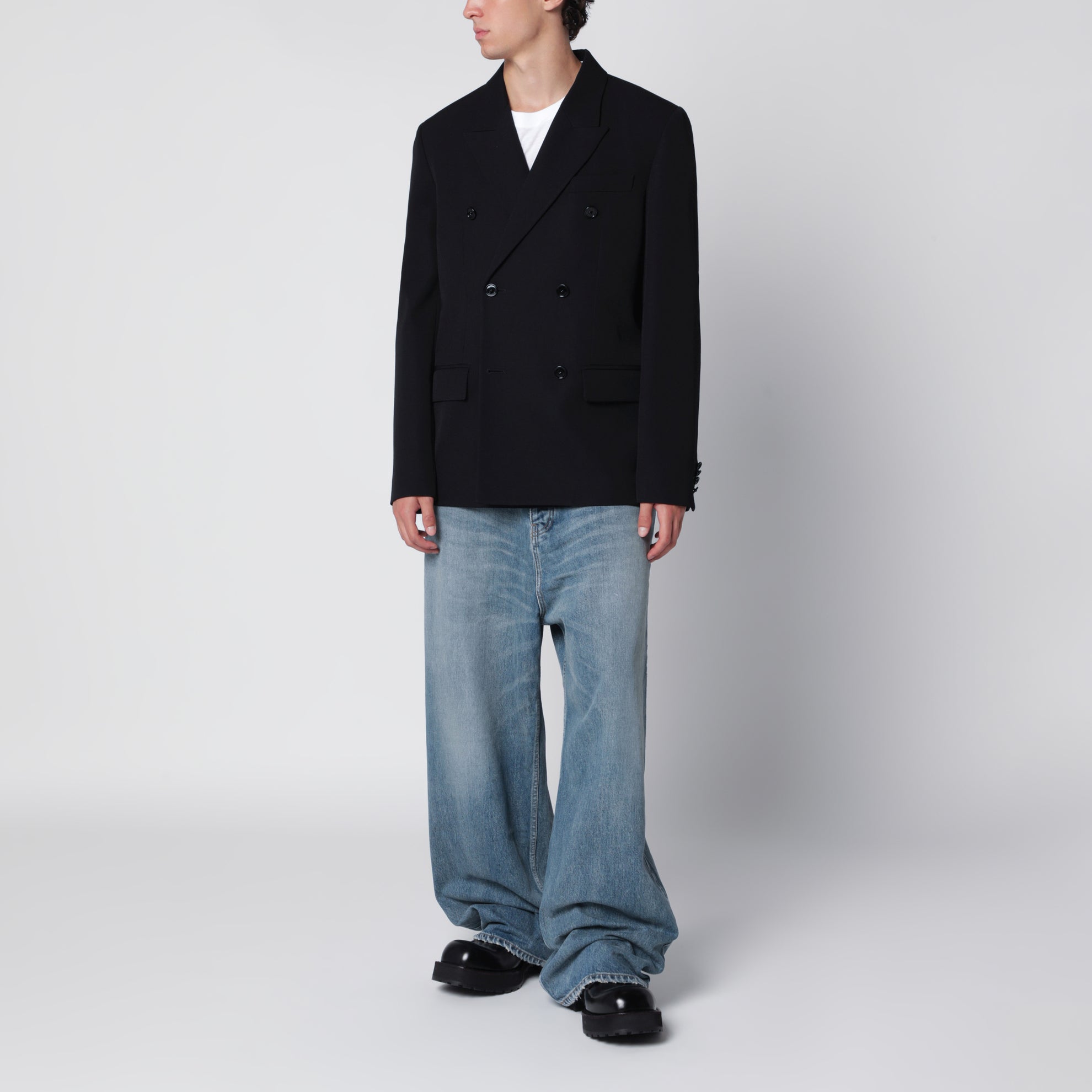 Giacca sartoriale doppiopetto in twill di lana nera