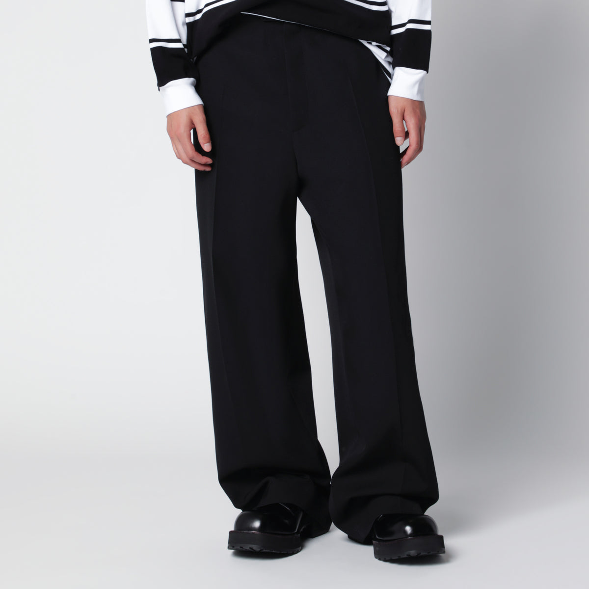 Balenciaga Wide-leg tailored trousers in black twill | TheDoubleF