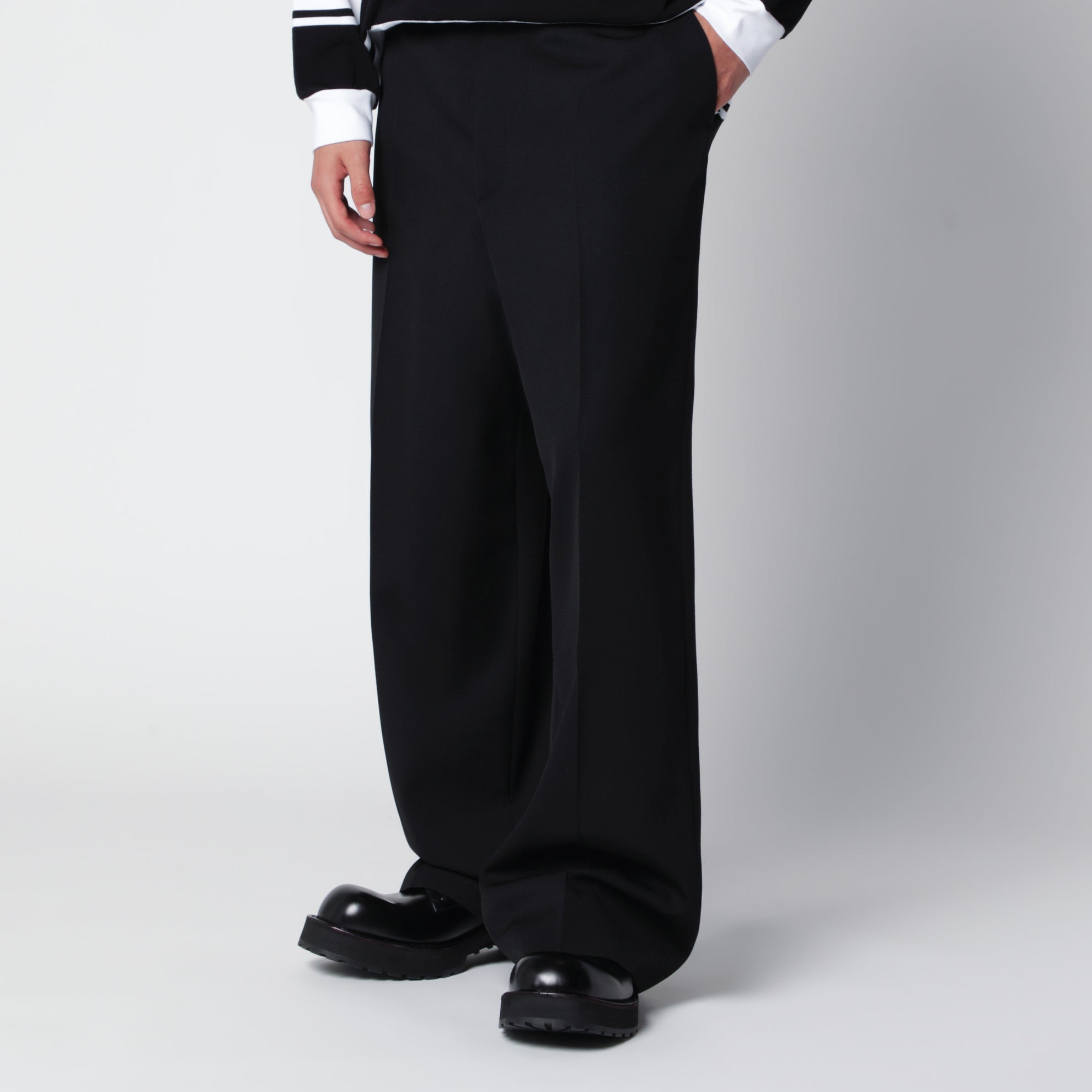 Pantaloni sartoriali ampi in twill neri