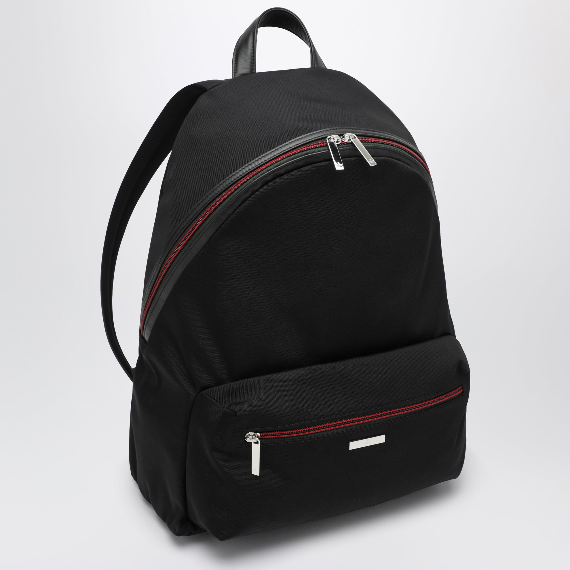 Essence Classic Rucksack schwarz aus Nylon