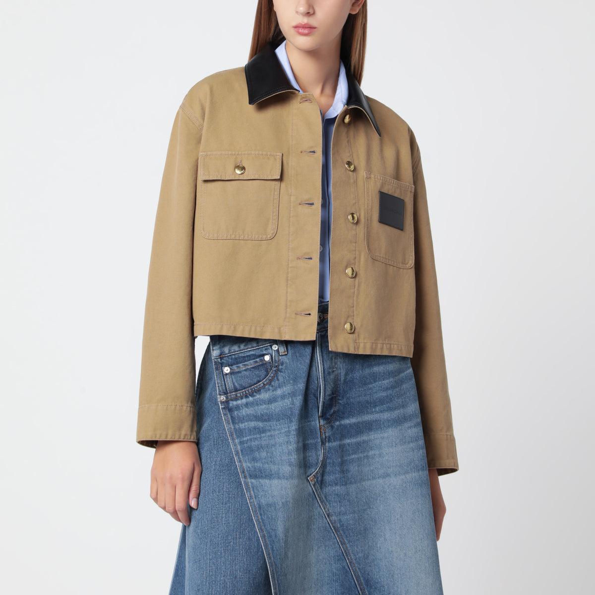 Beige kurze Arbeitsjacke