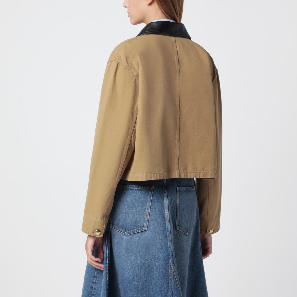 Beige kurze Arbeitsjacke