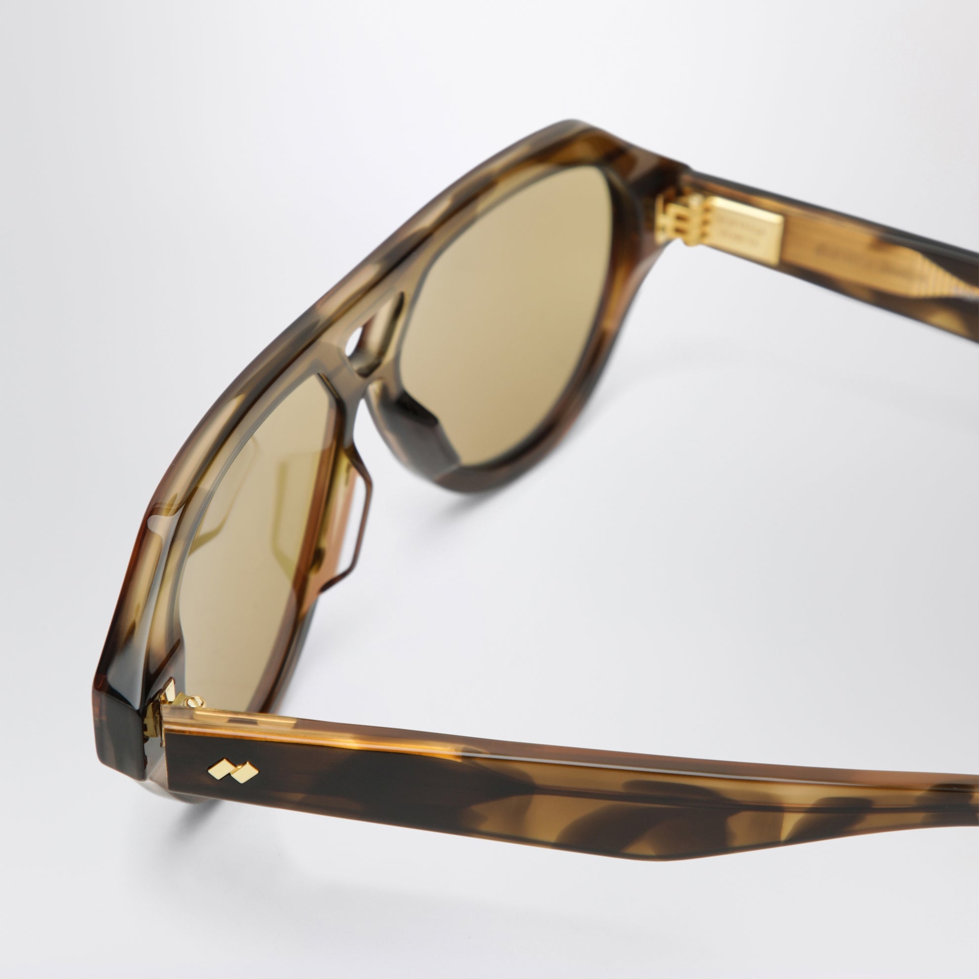 Occhiali da sole aviator Dizzy in acetato havana