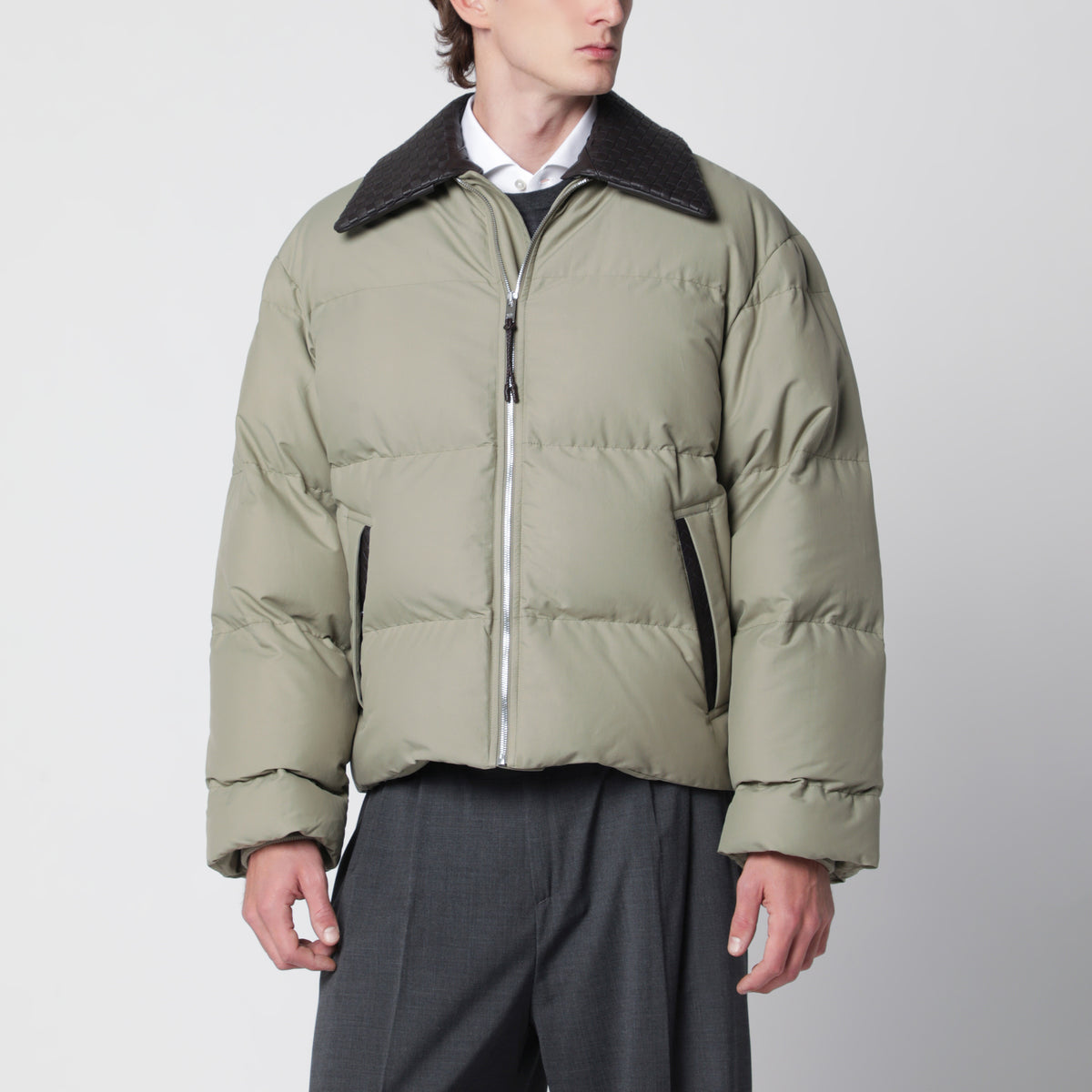 Tarragon nylon and cotton down jacket
