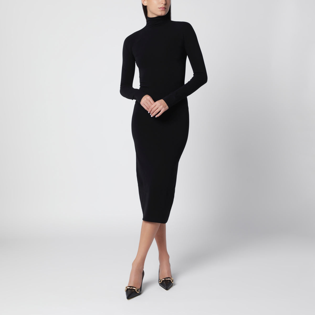 Schwarzes Midi-Rollkragenkleid