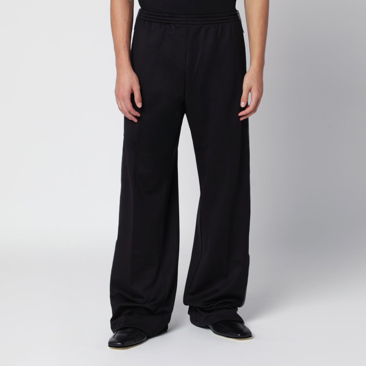 Pantalone jogging nero e grigio in tessuto tecnico