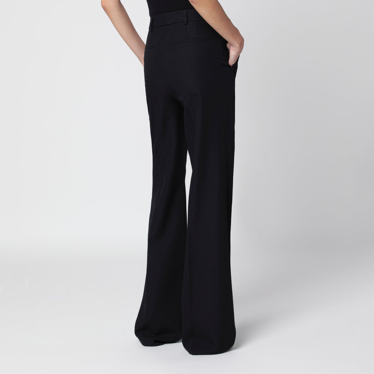Pantaloni sartoriali neri in lana vergine