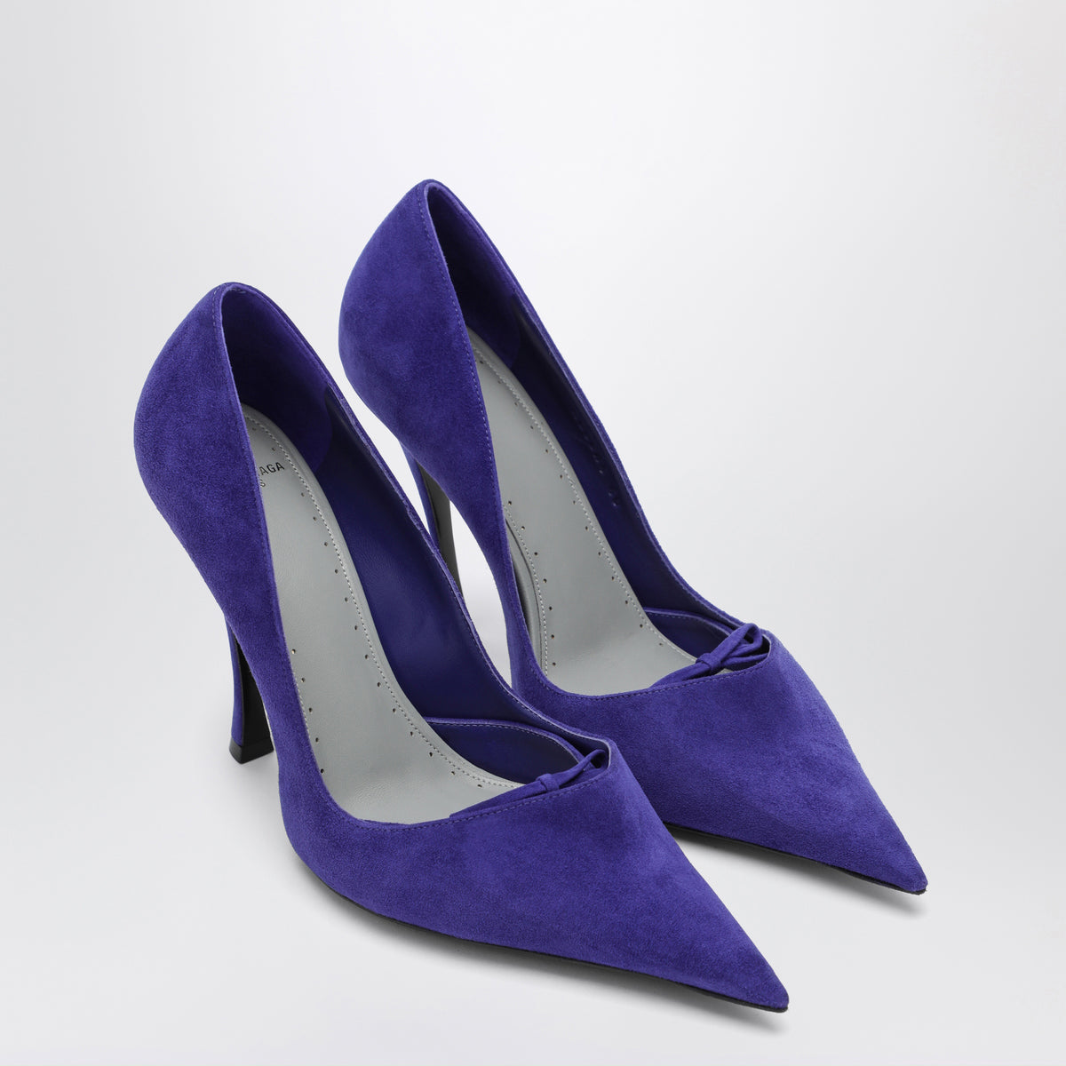 Purple Bloom décolleté in suede