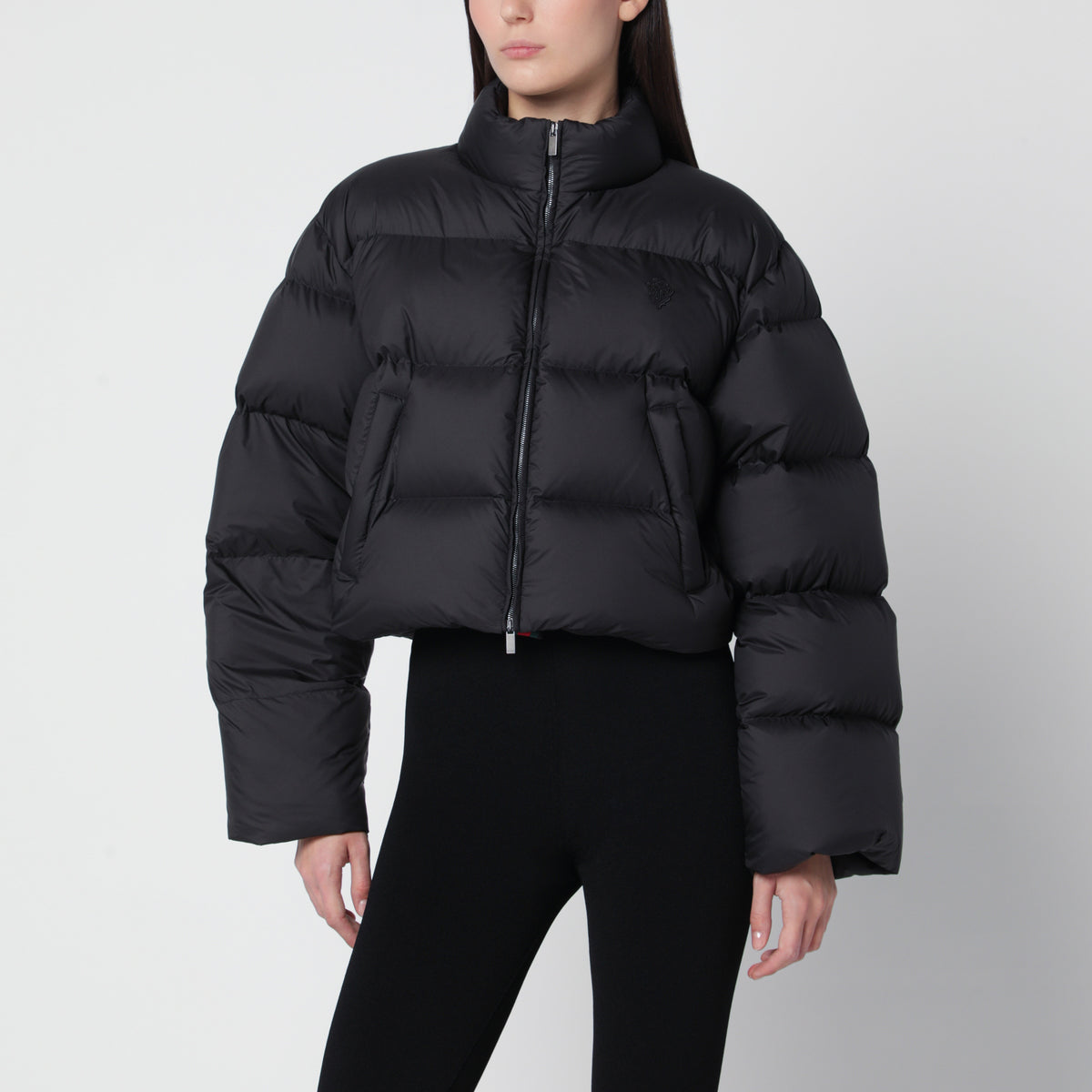 Piumino imbottito cropped con zip nero