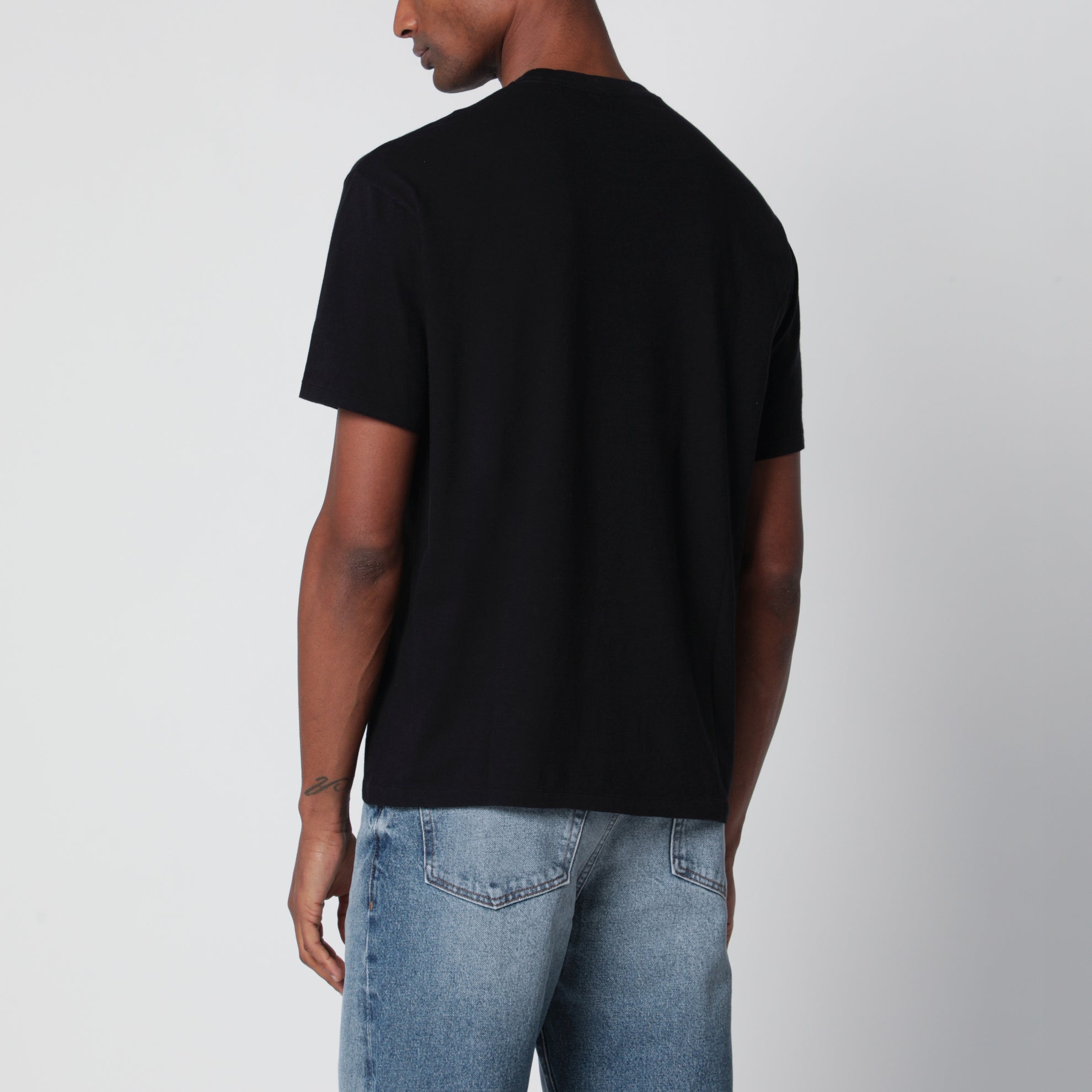 T-shirt girocollo in cotone nera
