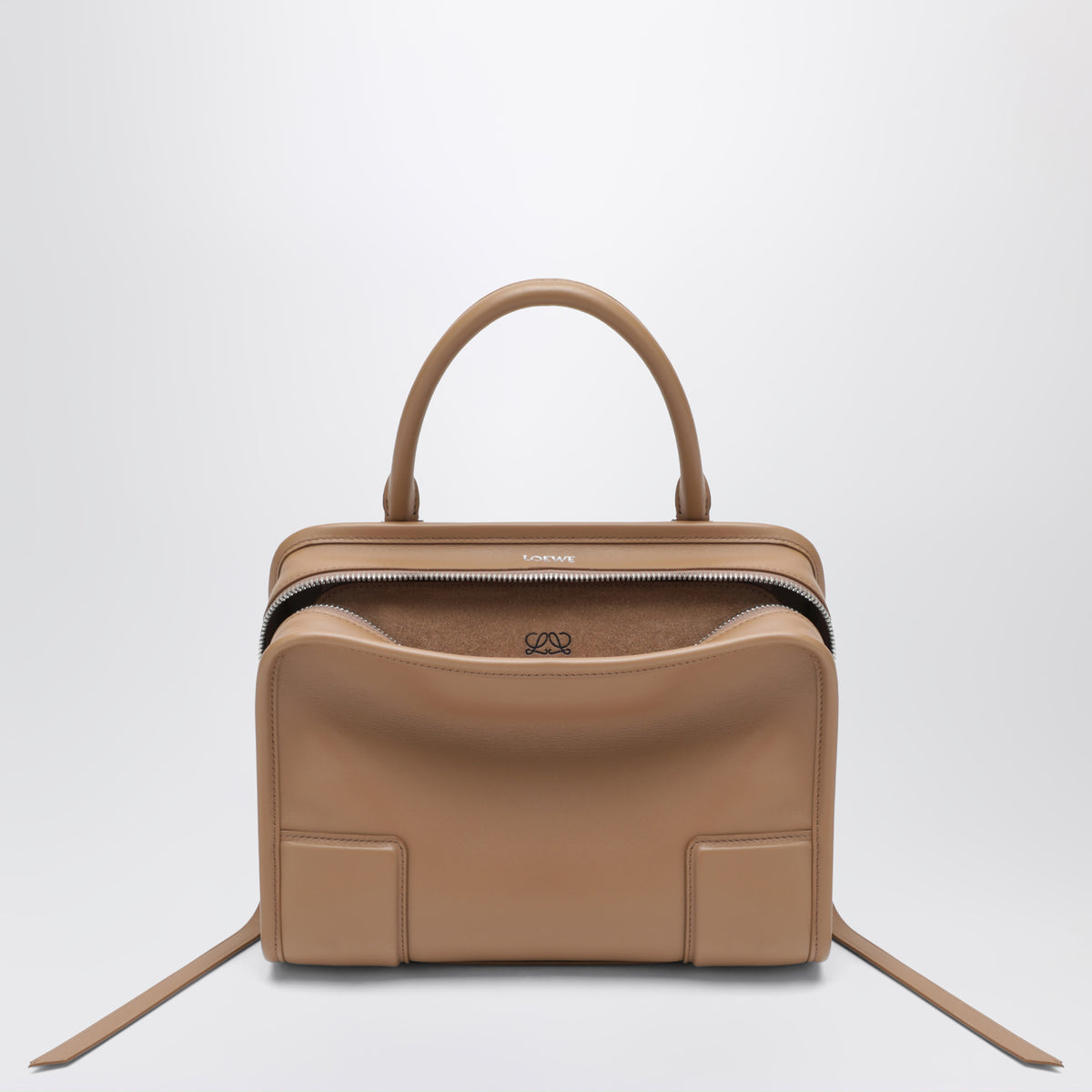 Kleine Amazona 180 Tasche in Mocha