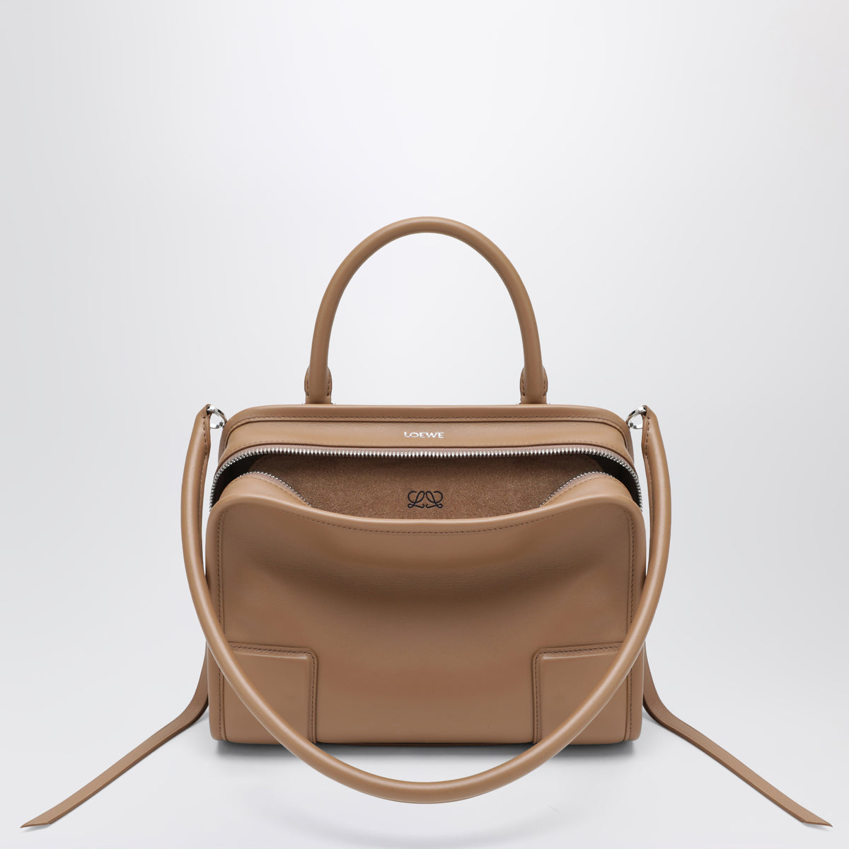 Kleine Amazona 180 Tasche in Mocha