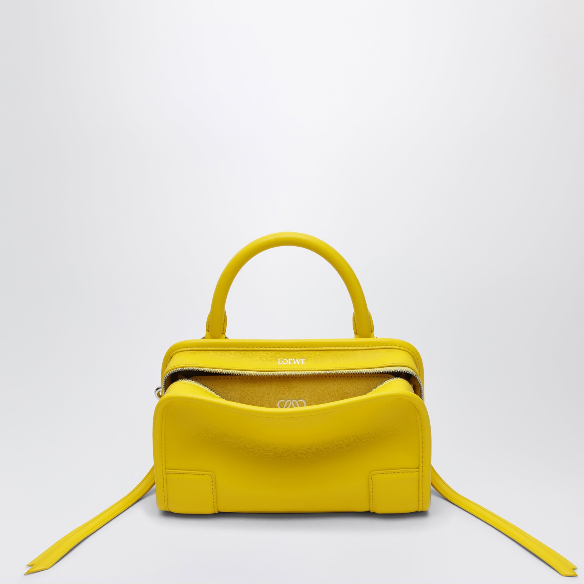Mini-Handtasche Amazona aus genarbtem Kalbsleder in Gelb