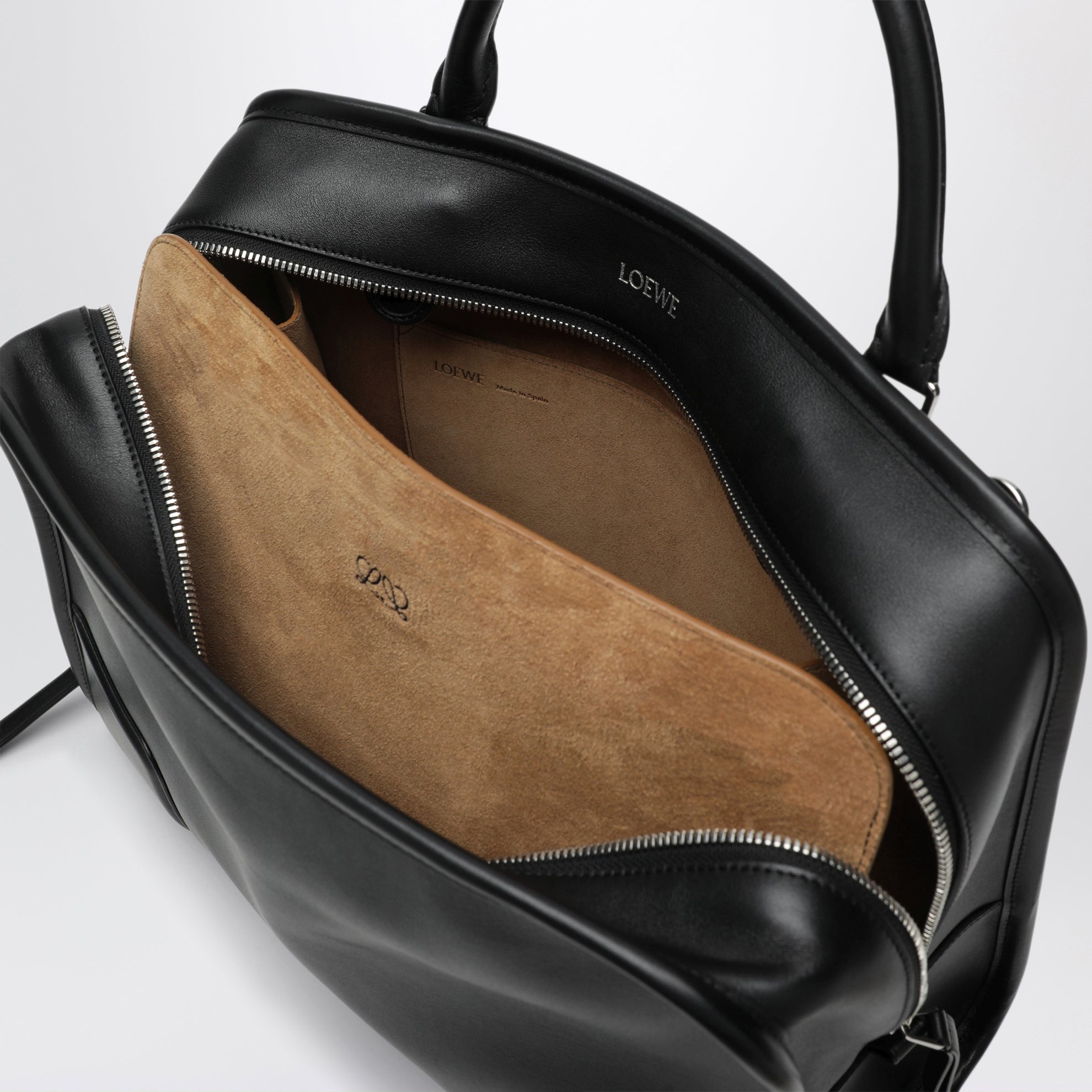 Large black Amazona 180 bag