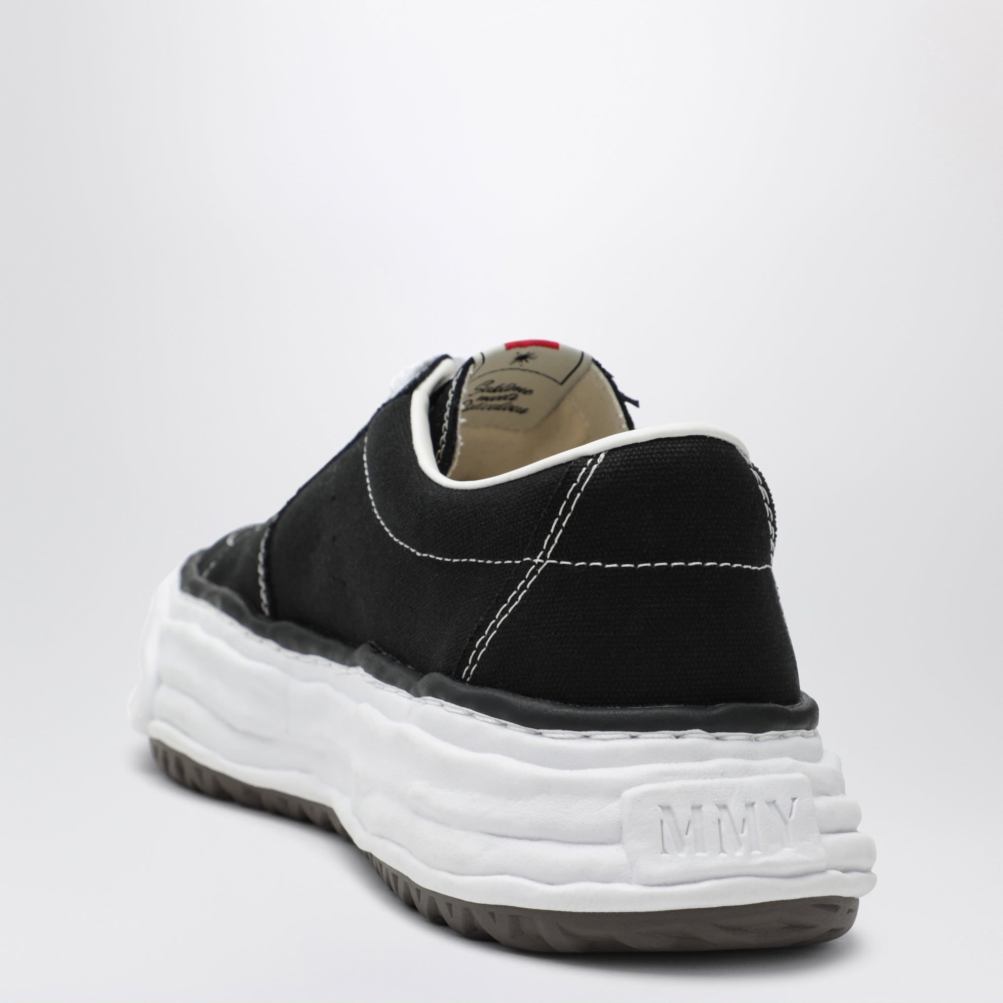 Eric sneakers in black canvas