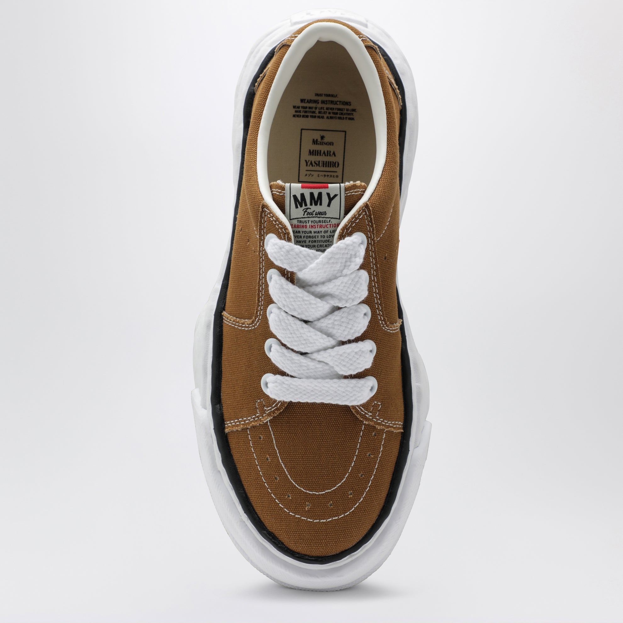 Eric sneaker in brown canvas